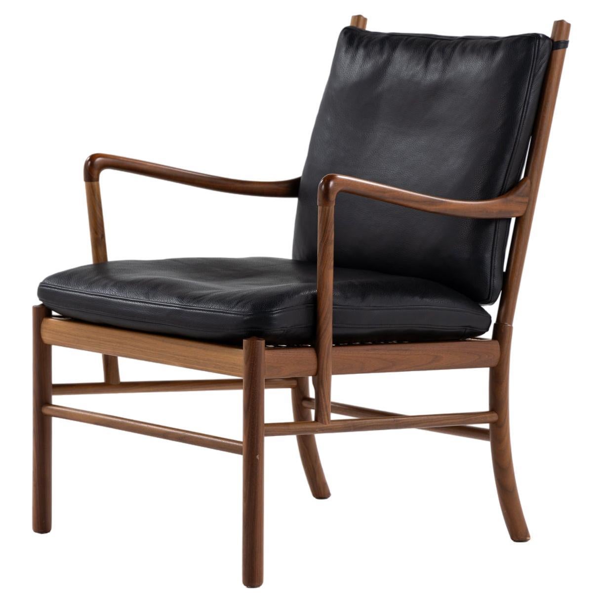 PJ 149 – „Colonial Chair“ aus schwarzem Leder und Nussbaumholz von Ole Wanscher im Angebot