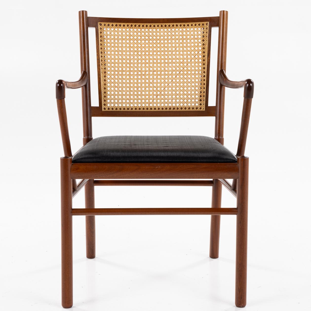 20th Century PJ 301 - Armchair in mahogany by Ole Wanscher For Sale