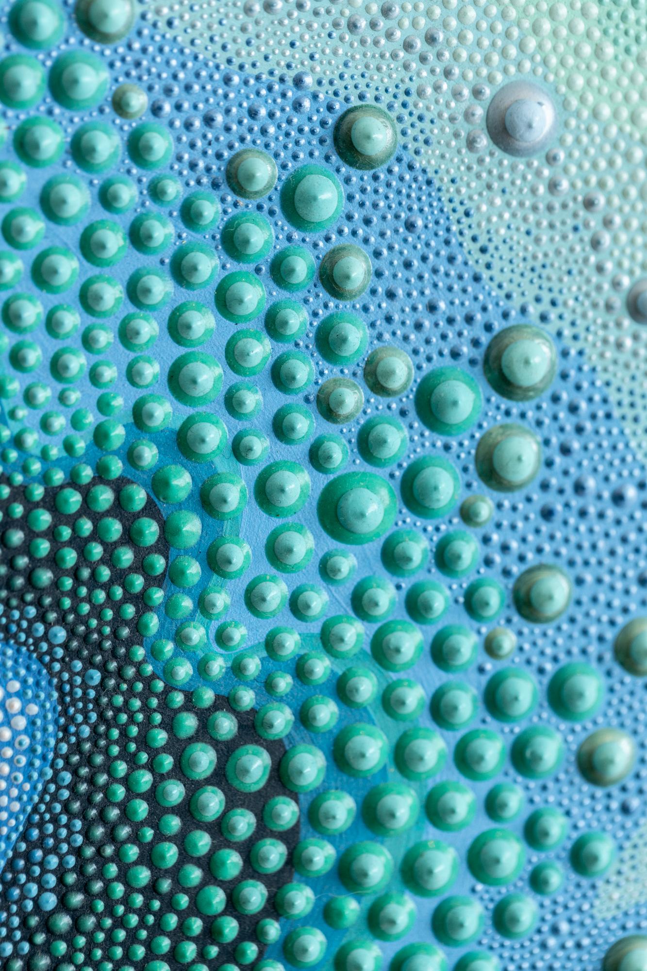 „Cultured Clam“ Aquatisch inspirierte, dimensionale Farbe auf Leinwand im Angebot 1