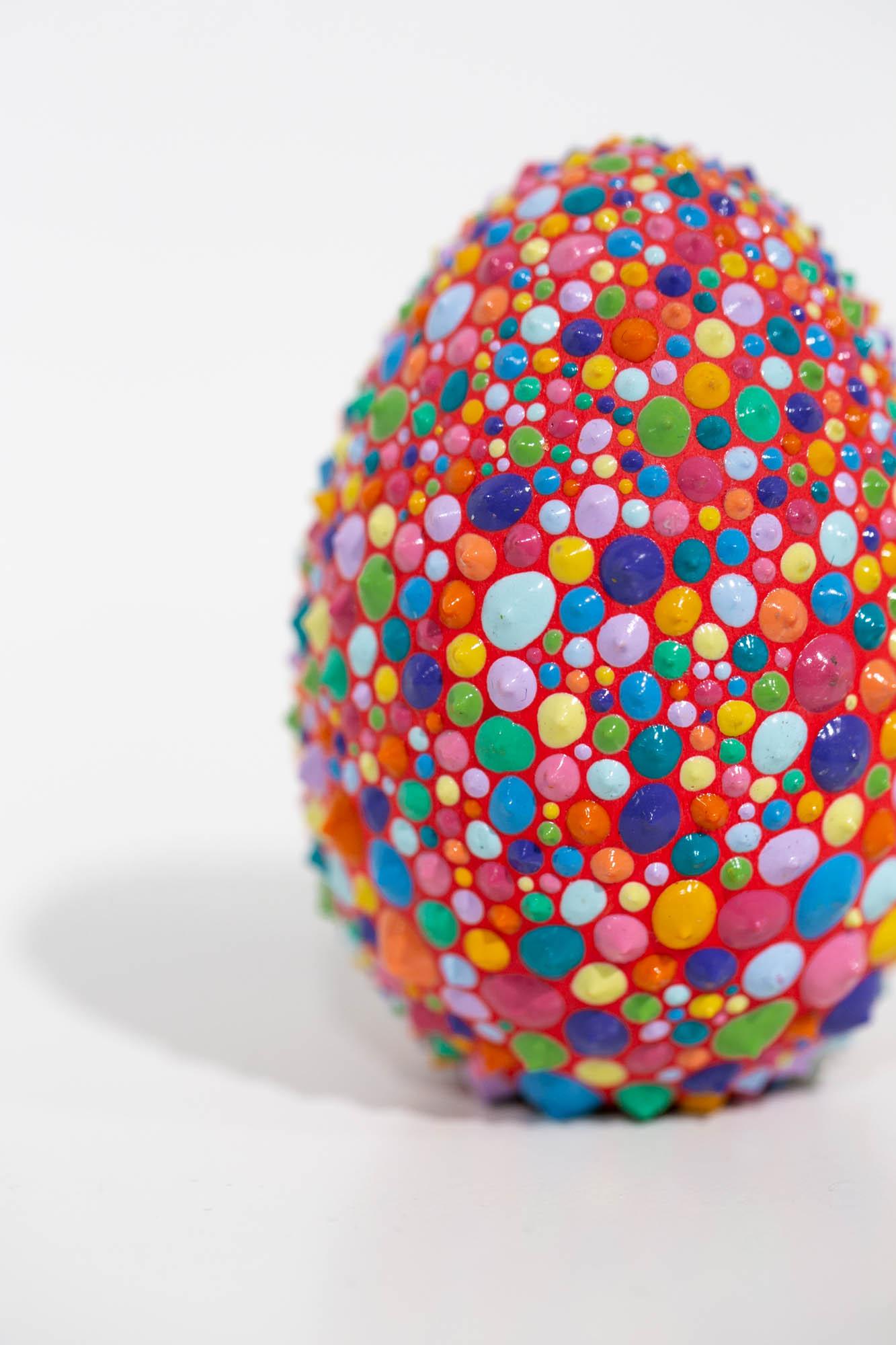 Confetti Control Egg - Contemporary Sculpture by PJ Linden