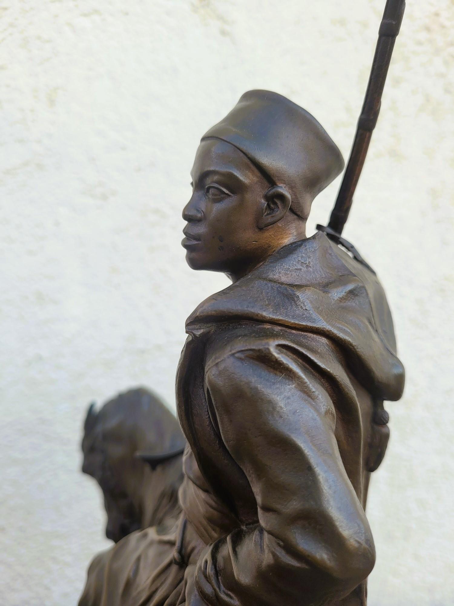 Pj Mêne, Cacciatore africano, bronzo firmato, XIX secolo in vendita 11