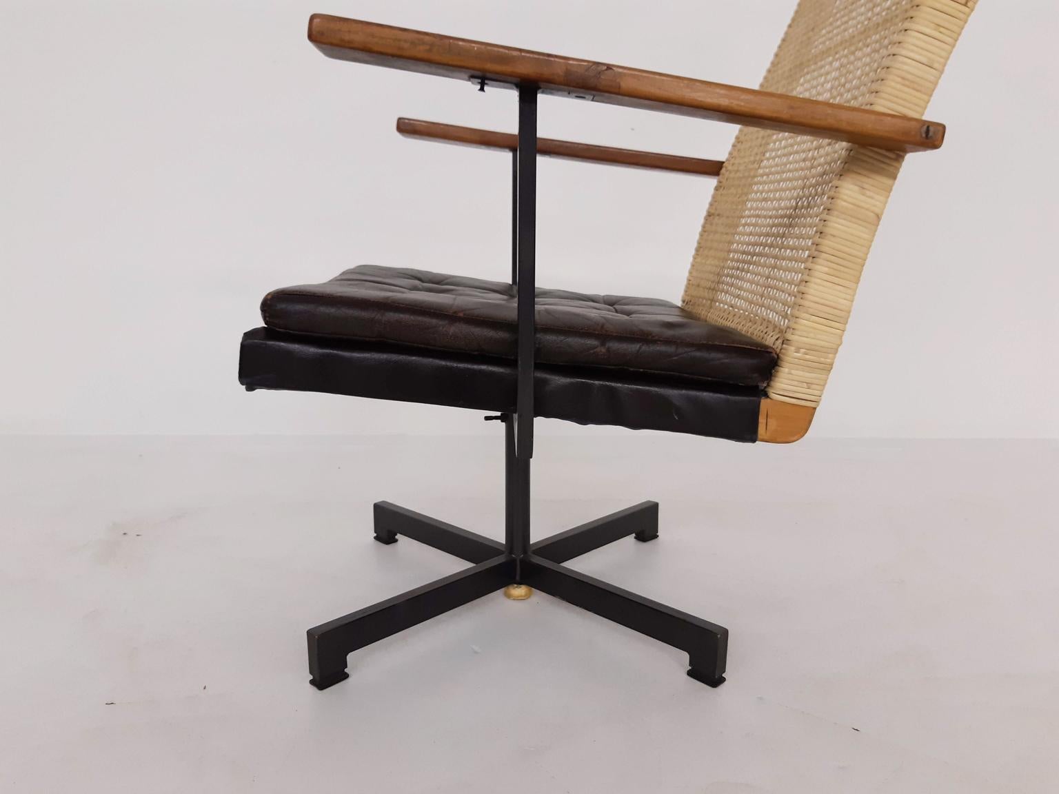 Metal P.J. Muntendam for Gebr. Jonker Rattan Lounge Chair, the Netherlands, 1950s