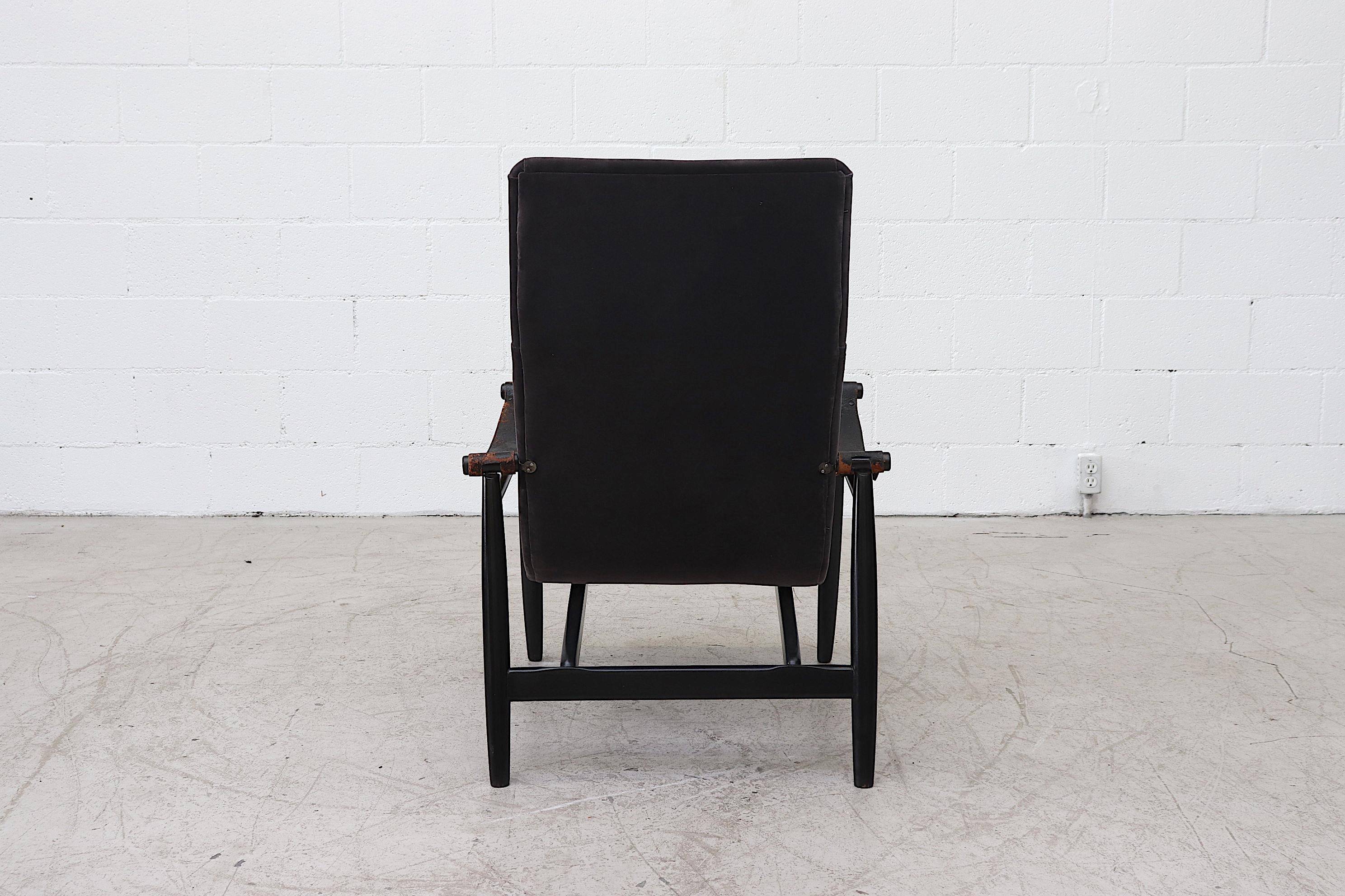 P.J. Muntendam Midcentury Lounge Chair with Leather Arms In Good Condition In Los Angeles, CA