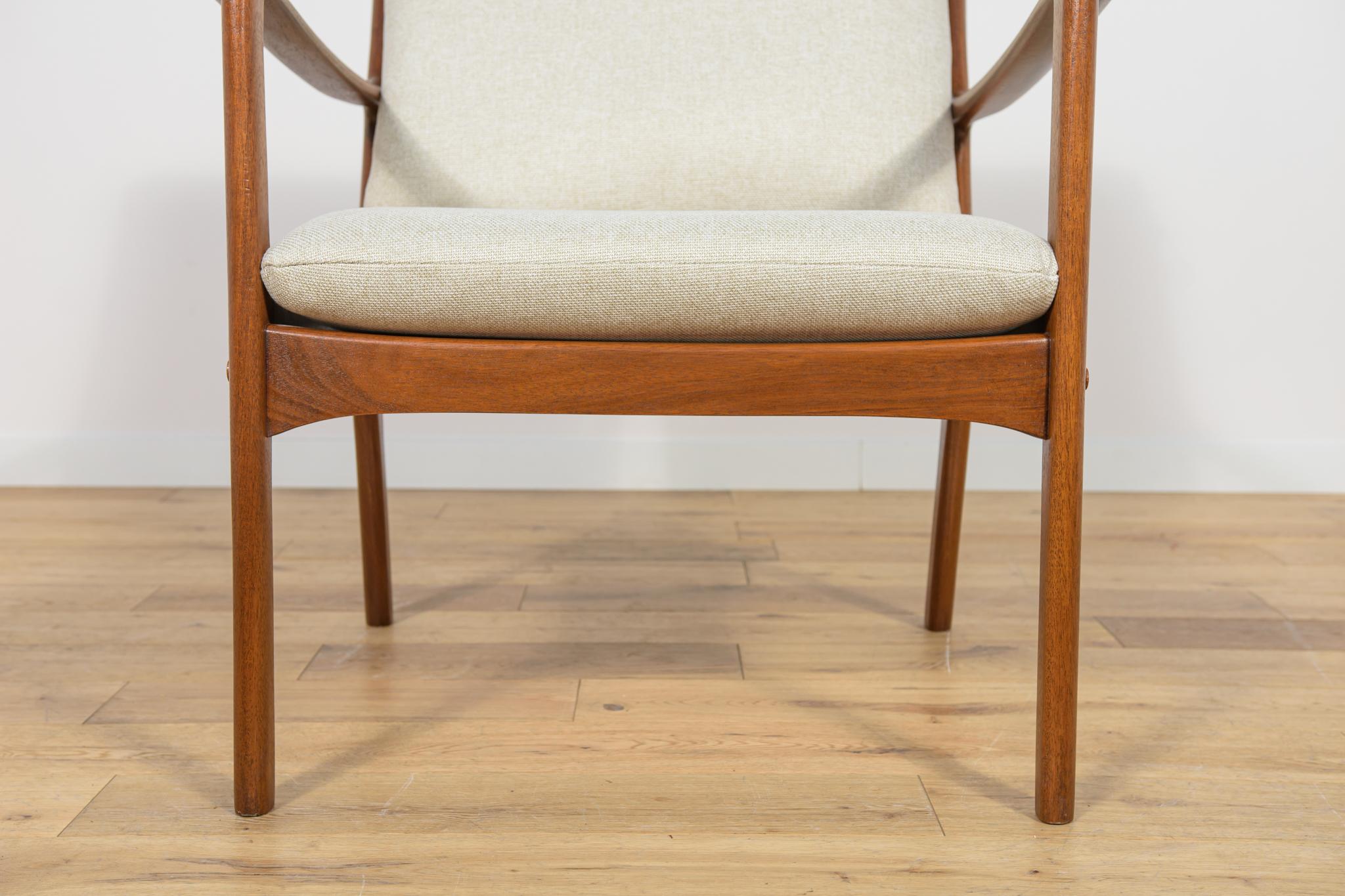 PJ112 Armchairs by Ole Wanscher for Poul Jeppesens, Denmark, 1960s, Set of 2 For Sale 9