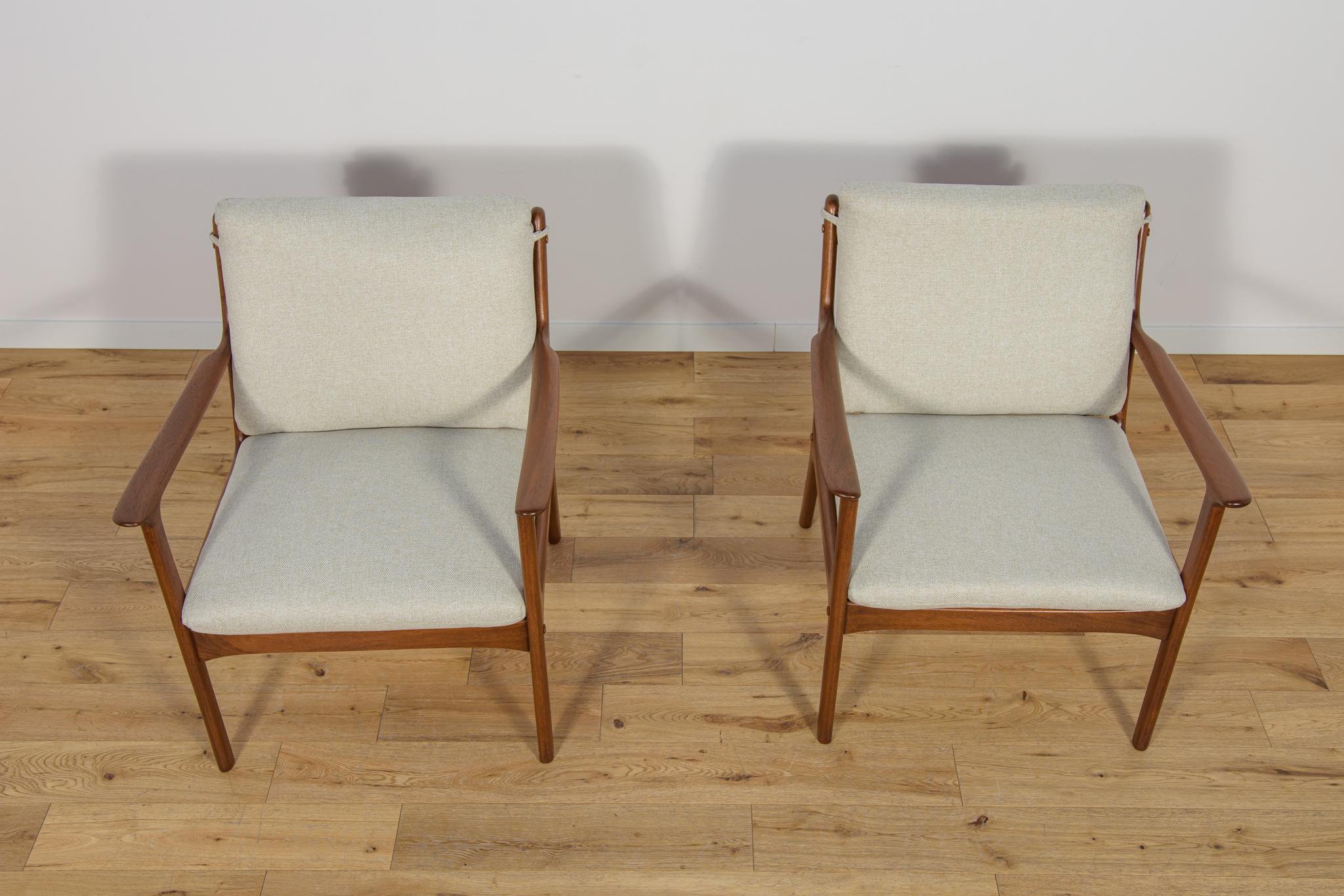 Mid-Century Modern PJ112 Armchairs by Ole Wanscher for Poul Jeppesens, Denmark, 1960s, Set of 2 For Sale
