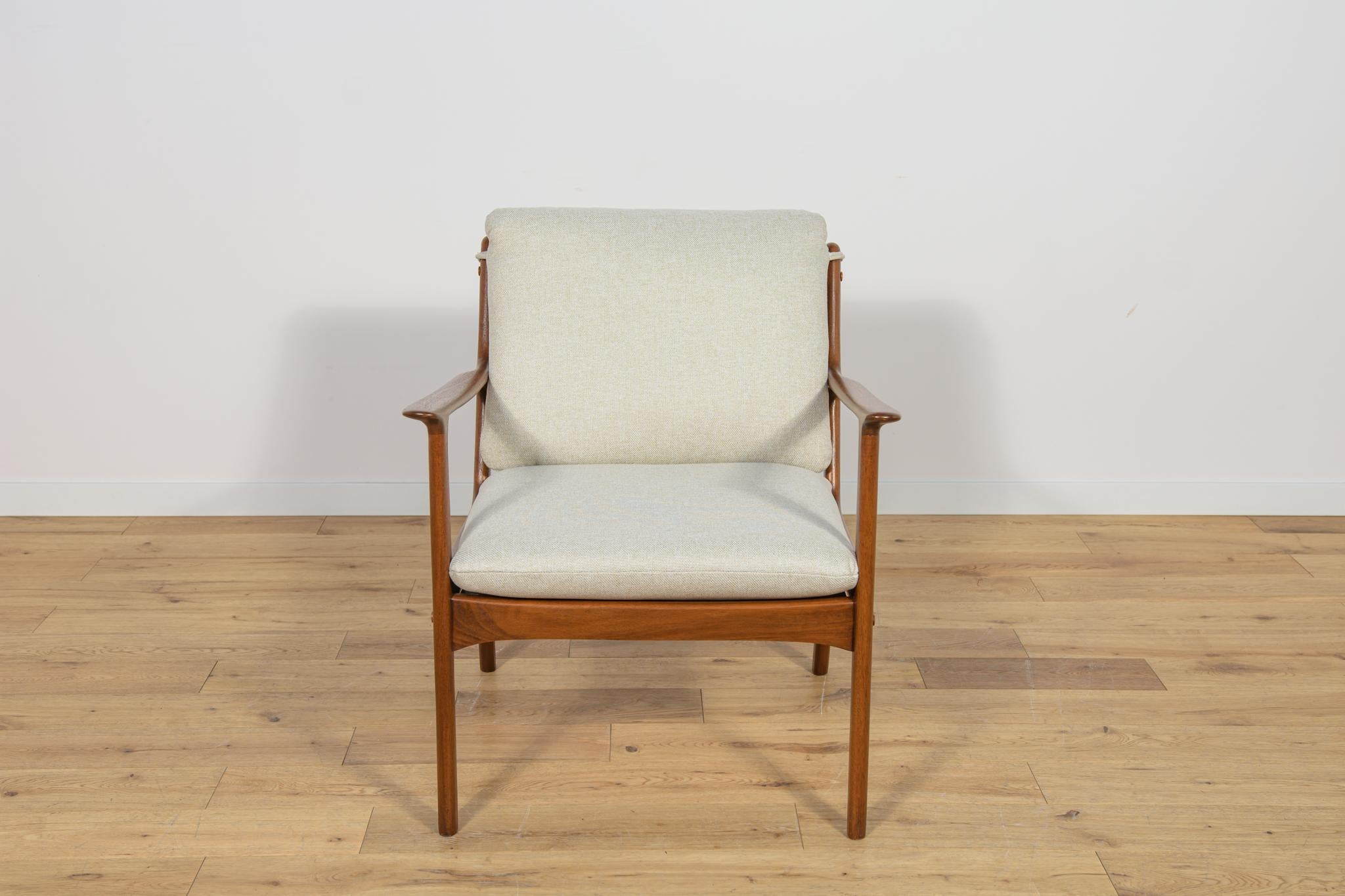 Mid-20th Century PJ112 Armchairs by Ole Wanscher for Poul Jeppesens, Denmark, 1960s, Set of 2 For Sale