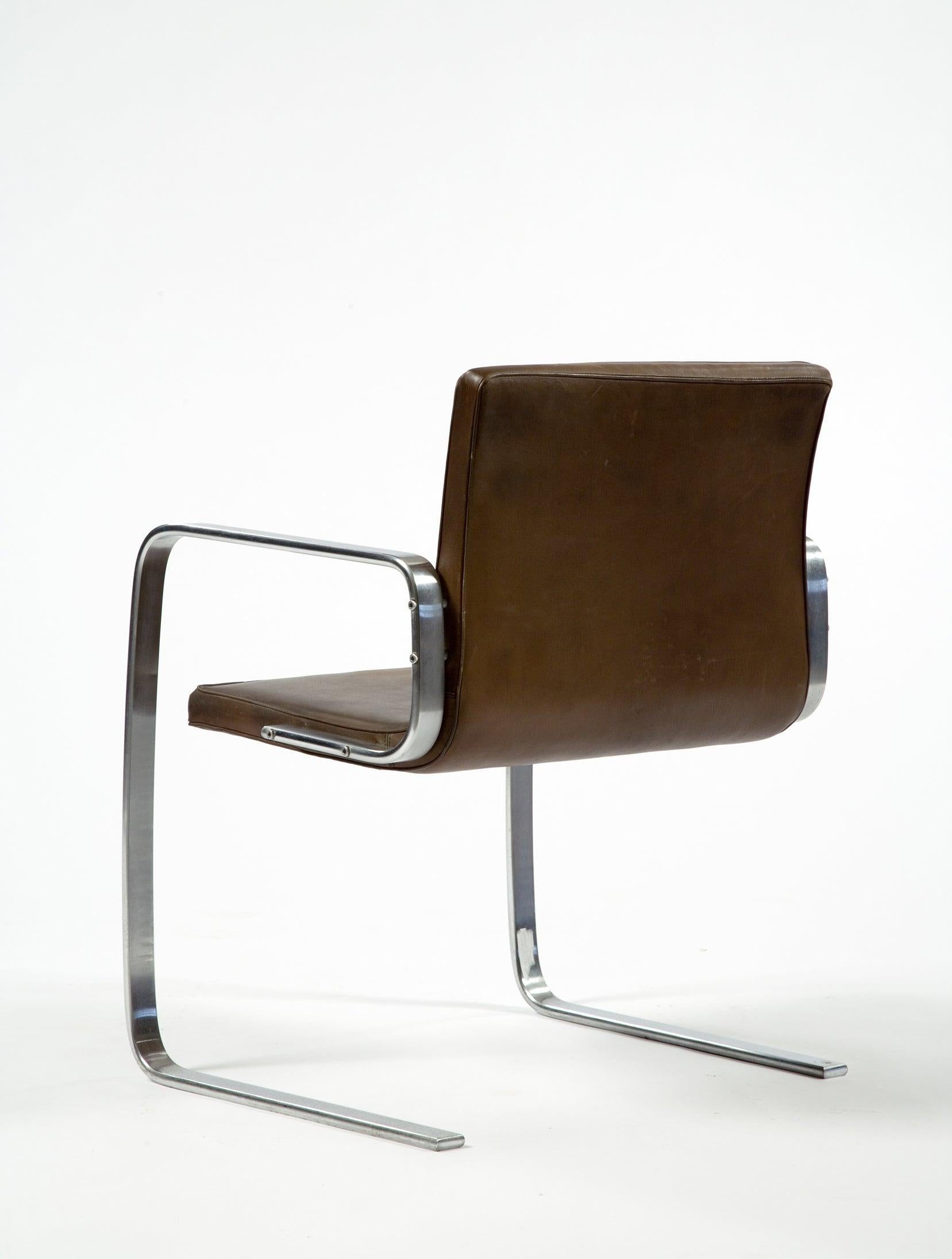 Fauteuil en porte-à-faux PK 13 « Free Swinger » de Poul Kjaerholm, vers 1974 Bon état - En vente à New York, NY