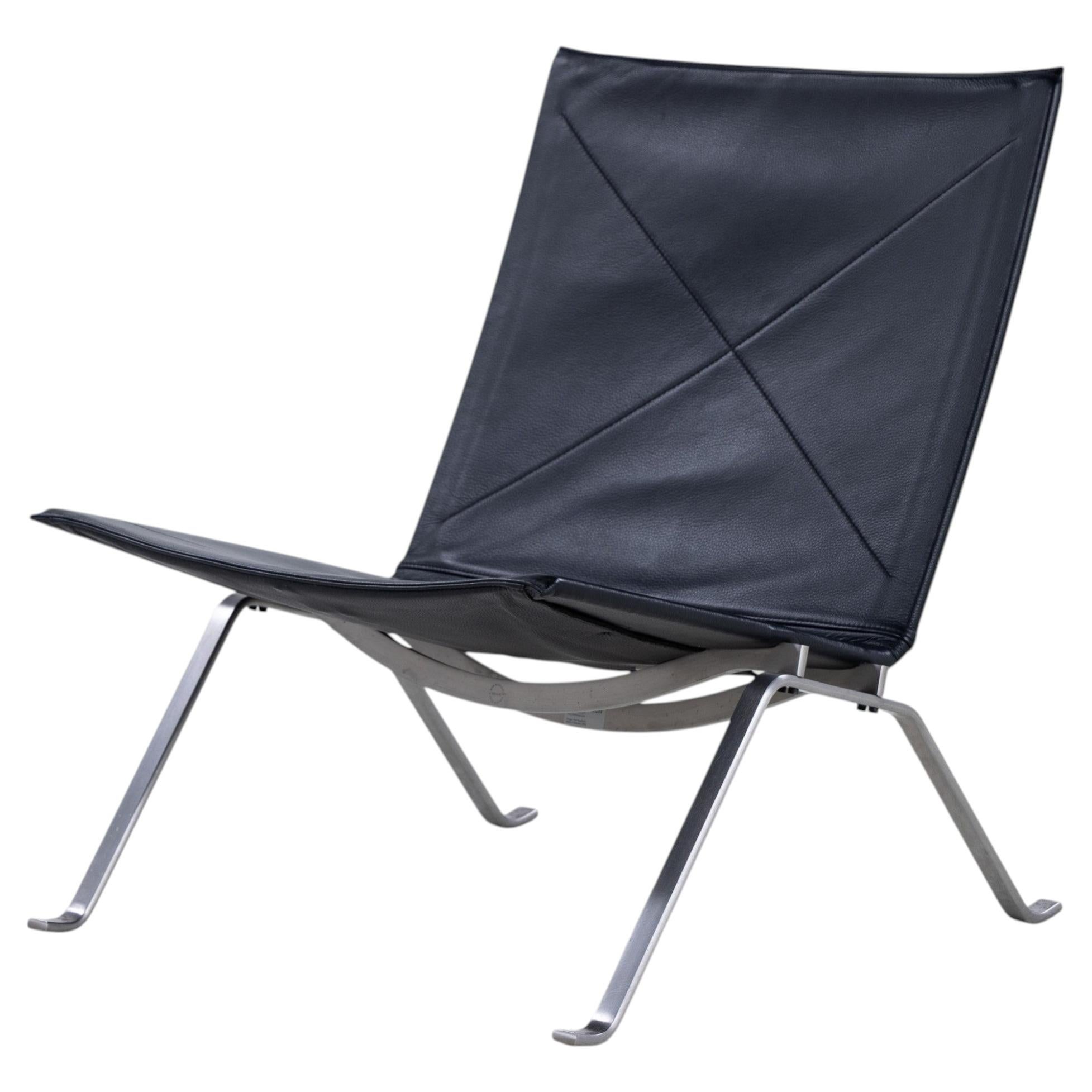 PK 22 - Sessel aus schwarzem Leder von Poul Kjærholm im Angebot