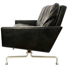 Divano PK-31-2 di Poul Kjaerholm, Danimarca