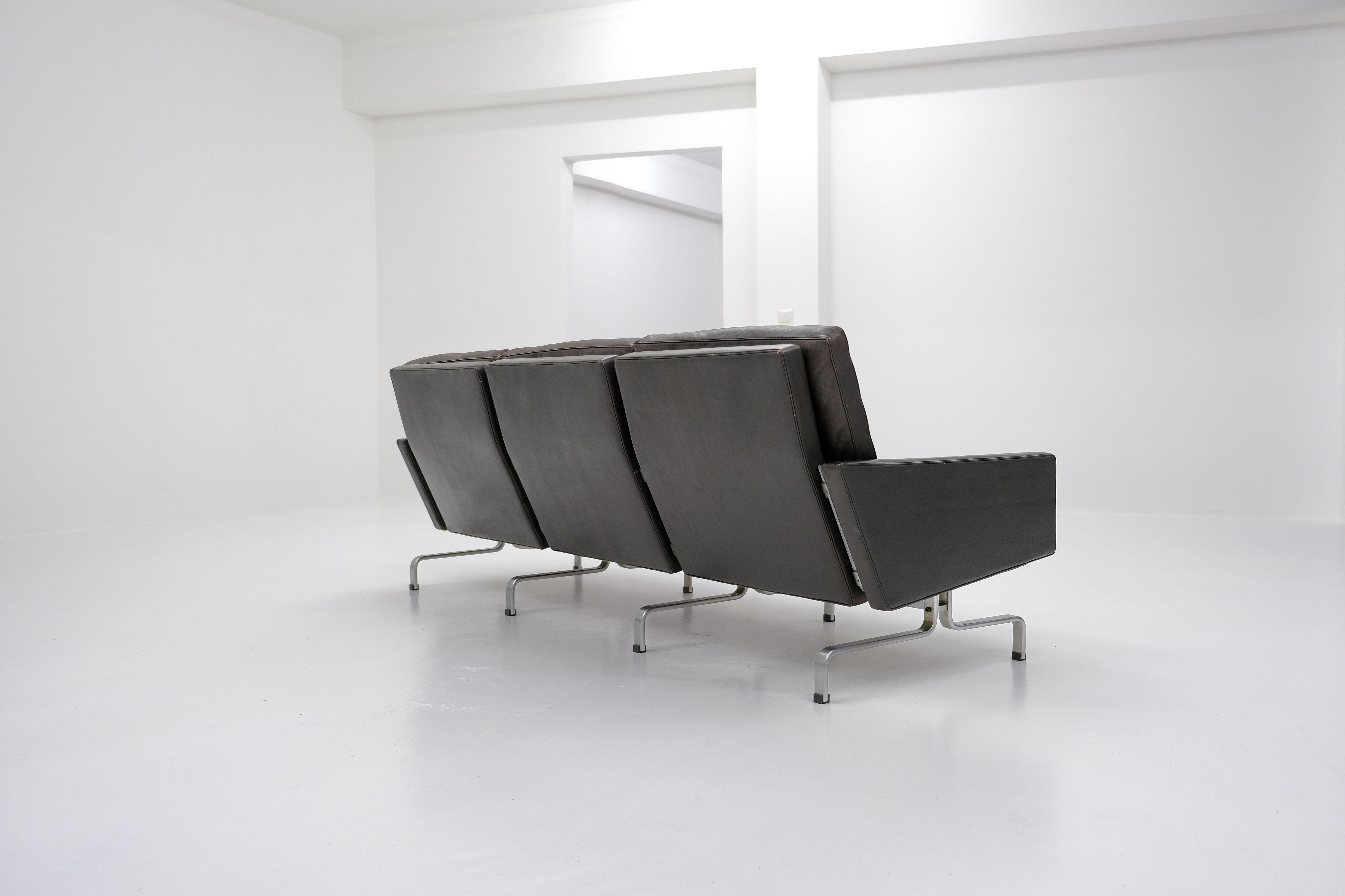 20th Century Pk 31/3 Sofa + 2 Pk 31 Easy Chairs by Poul Kjaerholm, Dark Brown Leather