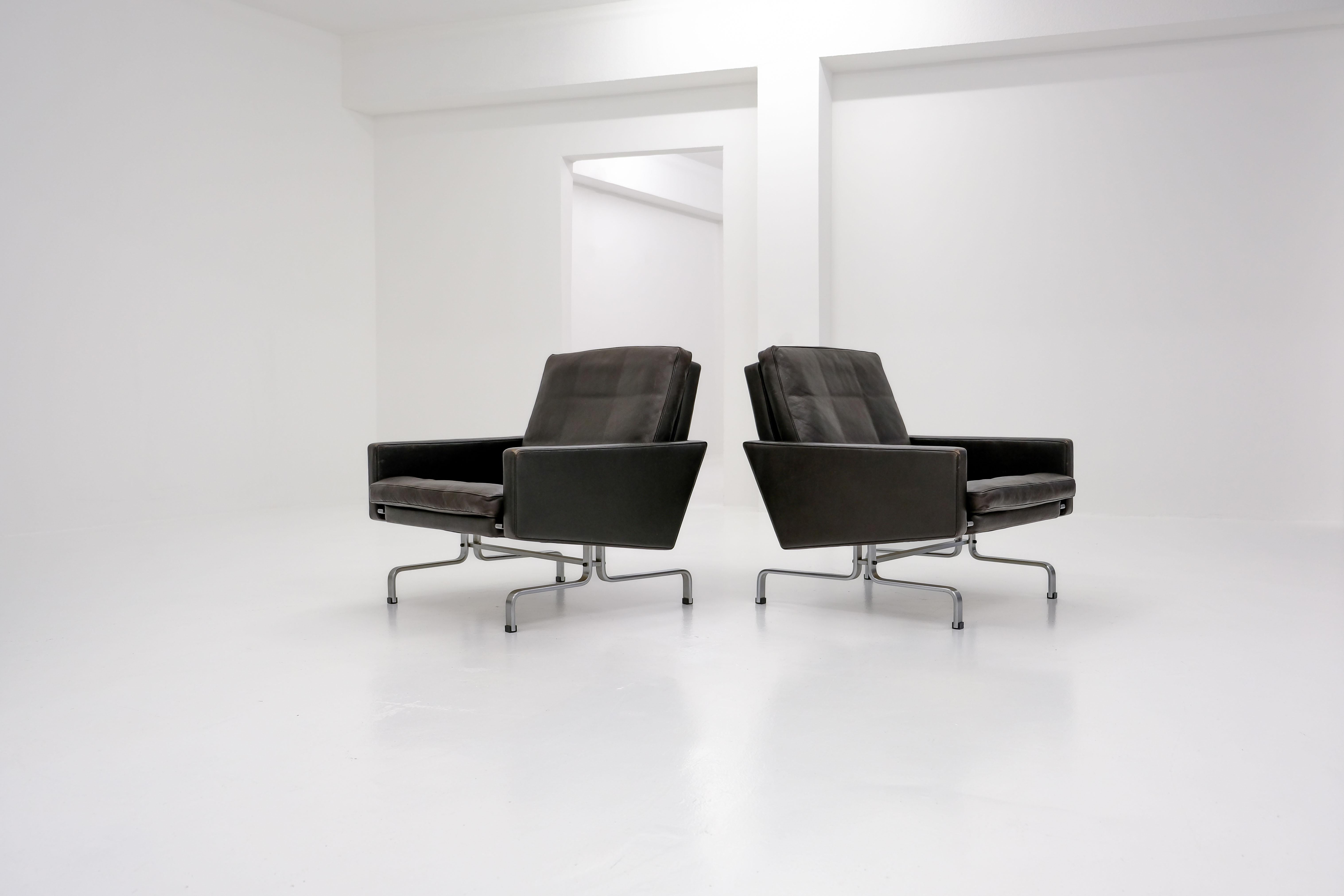 Pk 31/3 Sofa + 2 Pk 31 Easy Chairs by Poul Kjaerholm, Dark Brown Leather 1