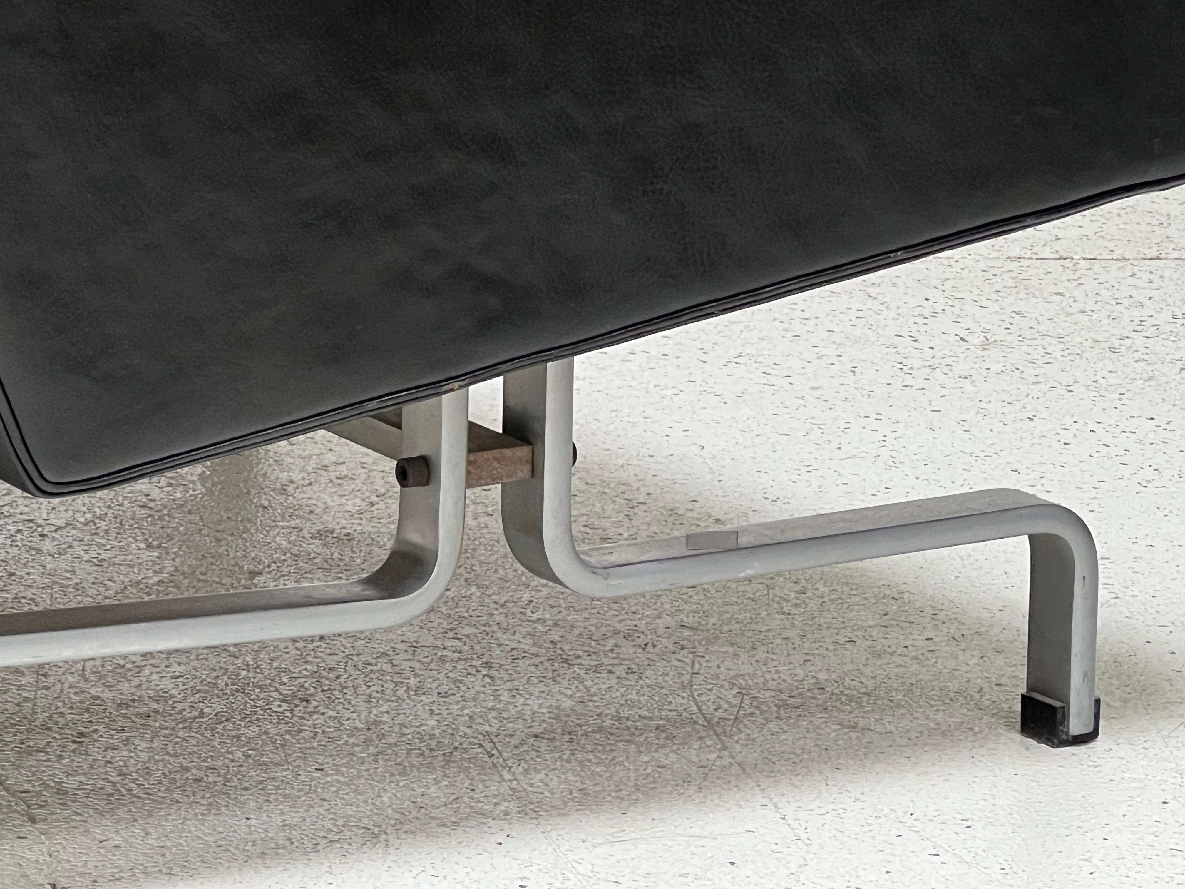 PK-31/3 Sofa by Poul Kjærholm for E. Kold Christensen 9