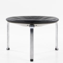 PK 33 stool by Poul Kjærholm