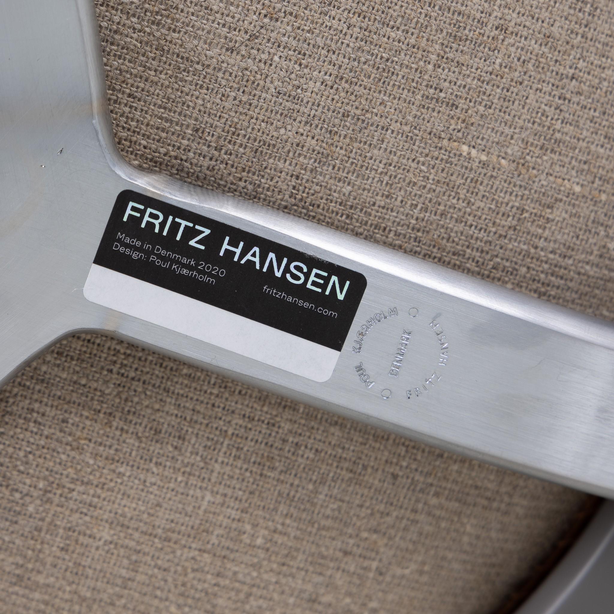 PK 33 - Hocker aus cognacfarbenem Leder von Poul Kjærholm (20. Jahrhundert) im Angebot