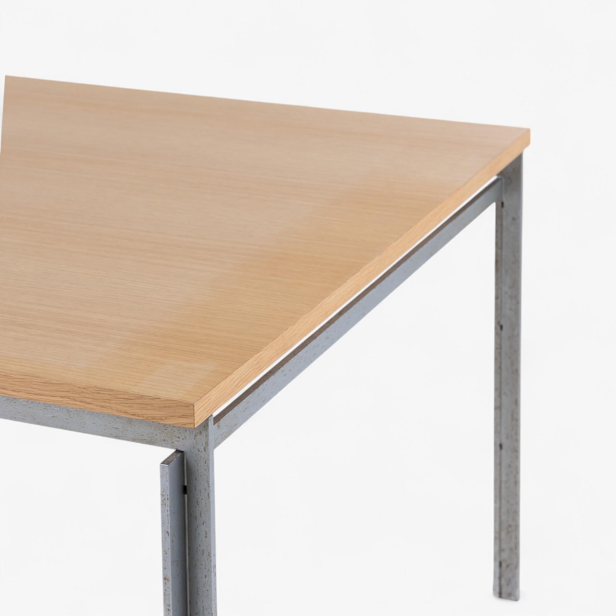 Mid-Century Modern PK 51 - Large desk/work table with oak top by Poul Kjærholm For Sale