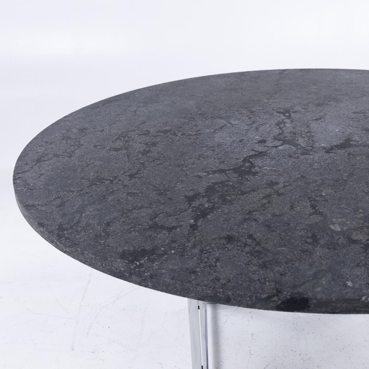 PK 54 - Mesa de comedor redonda de mármol 