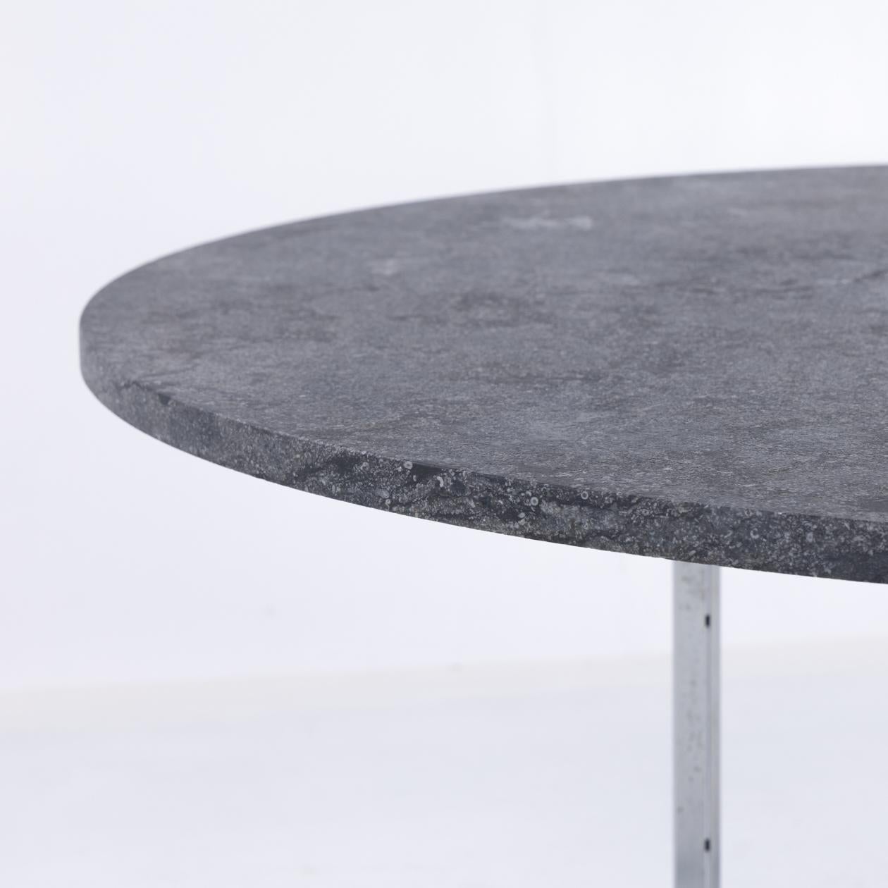 PK 54 - Mesa de comedor redonda de mármol 