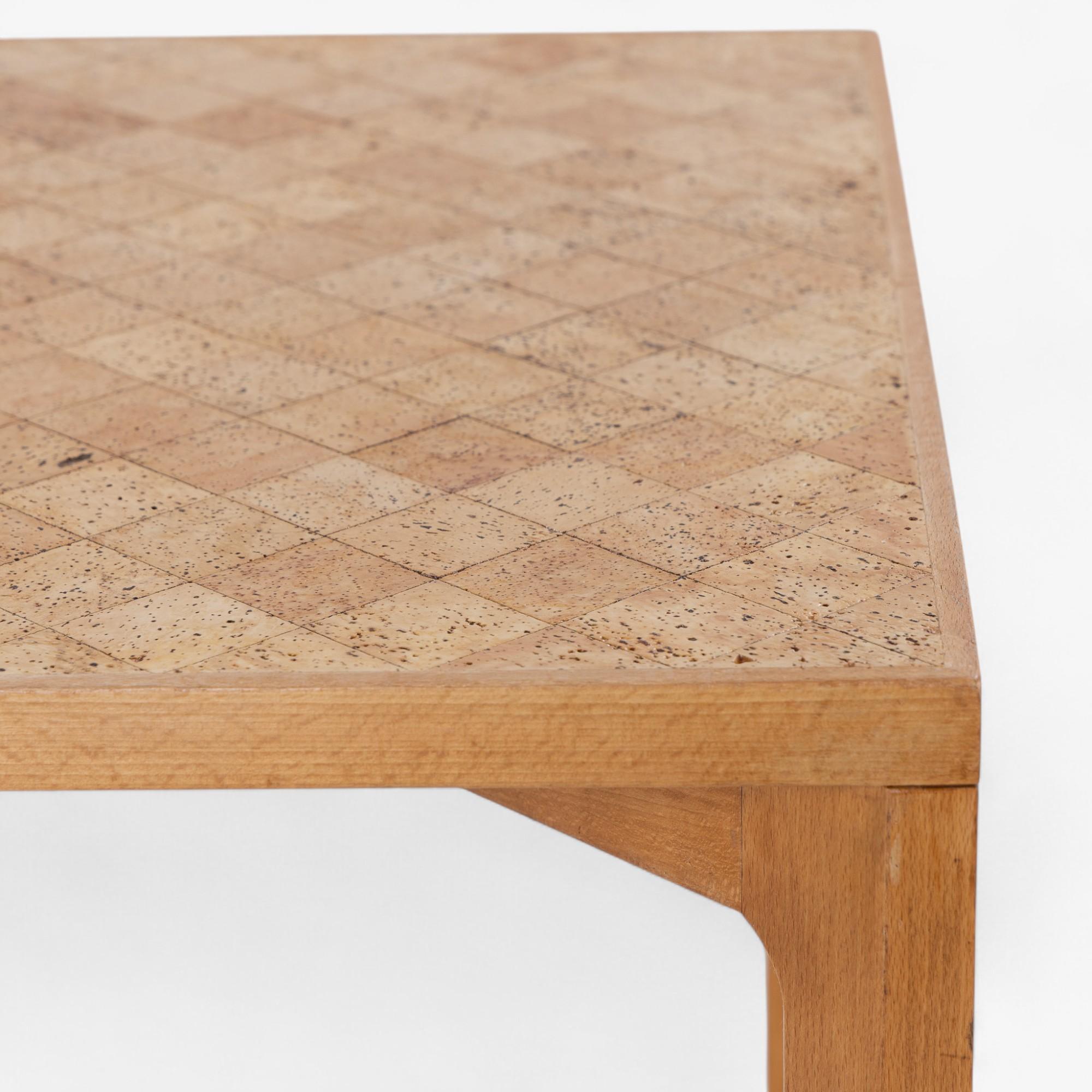 PK 70 - Rare dining table with cork table top by Poul Kjærholm For Sale 3