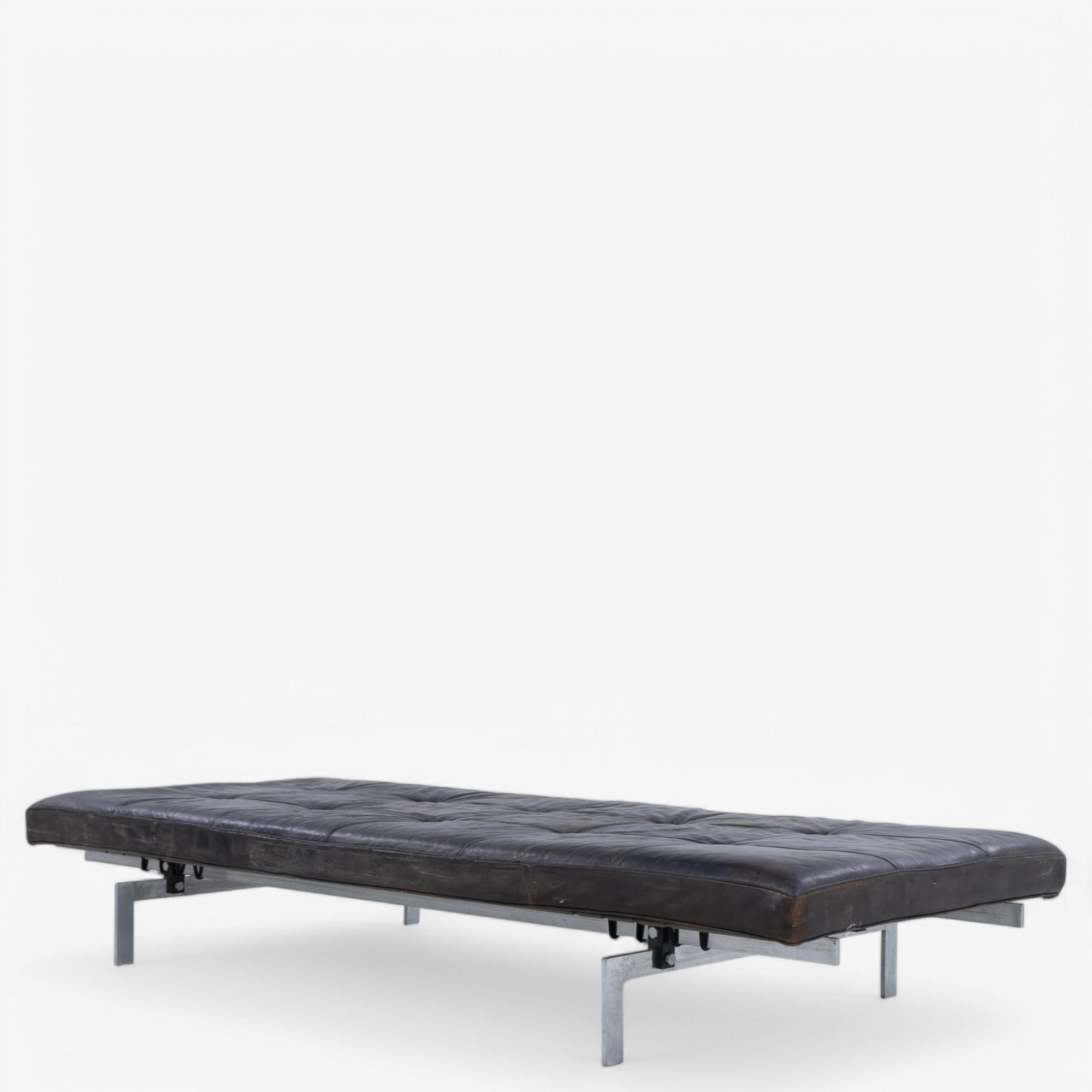 PK 80 - Lit de repos en cuir original de Poul Kjærholm Bon état à Copenhagen, DK