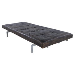 PK 80 - Lit de repos en cuir original de Poul Kjærholm
