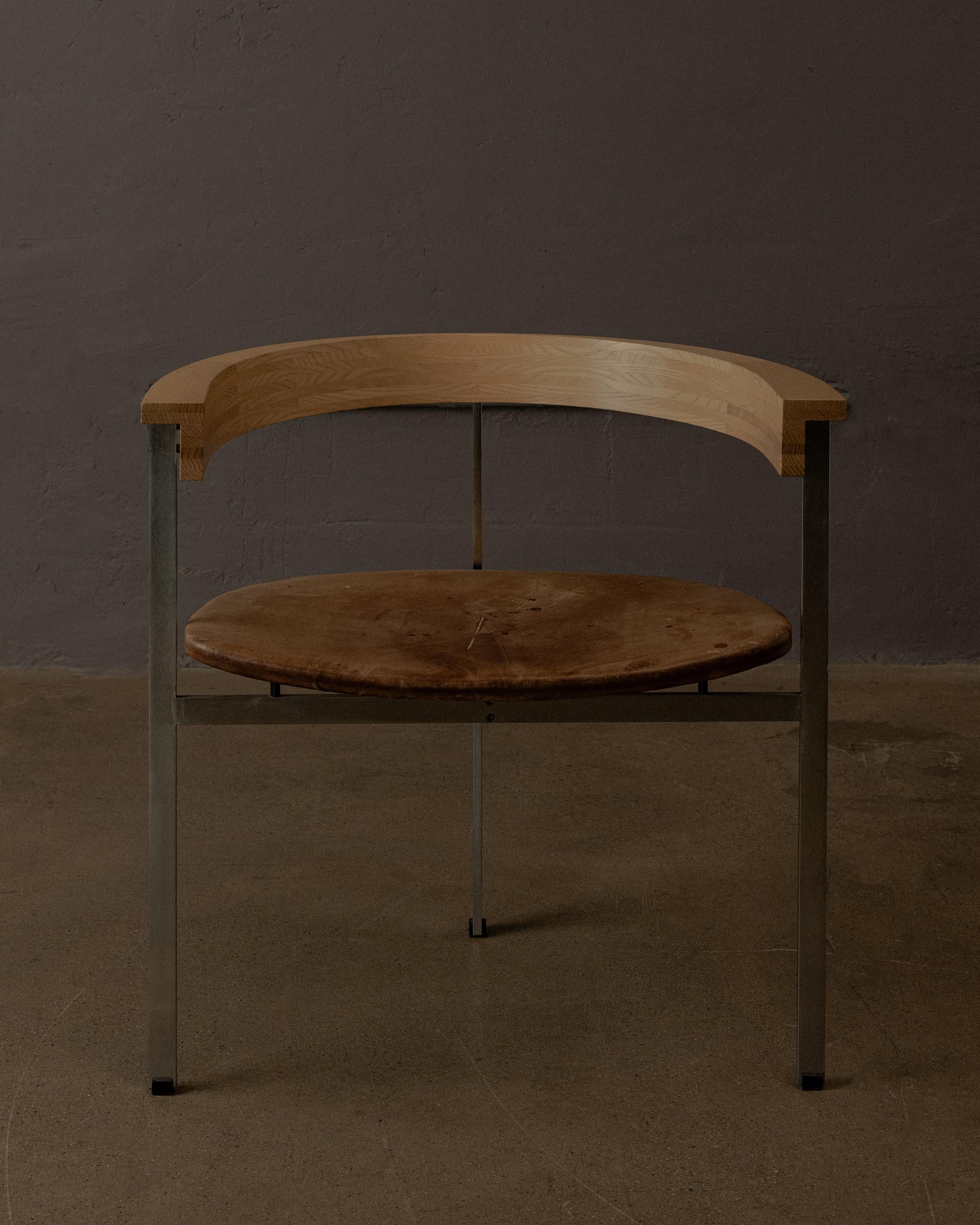 PK11 Chairs by Poul Kjærholm In Good Condition For Sale In Los Angeles, CA