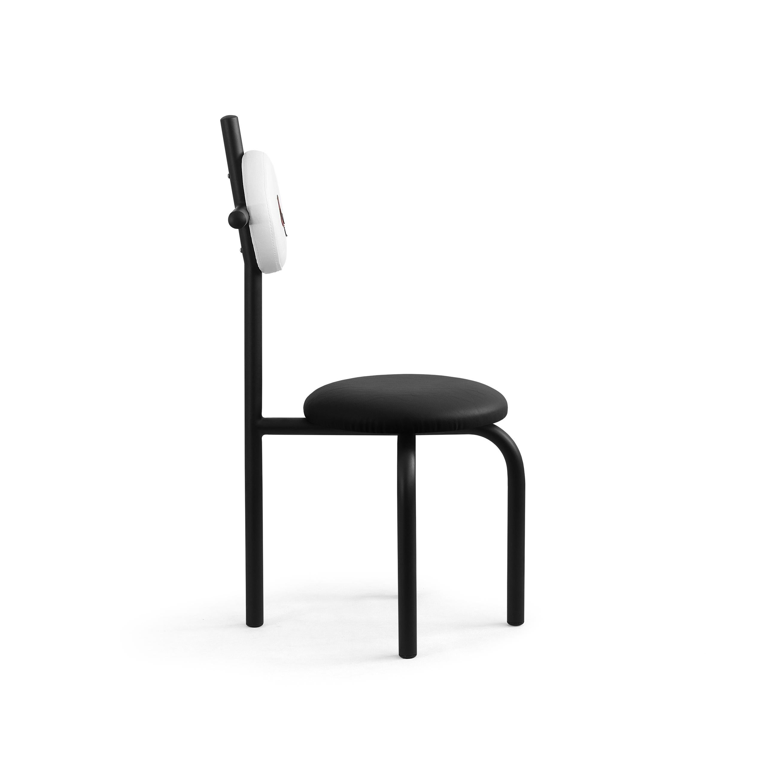 Brazilian PK16 Impermeable Chair, Black Seat & Carbon Steel Structure by Paulo Kobylka For Sale