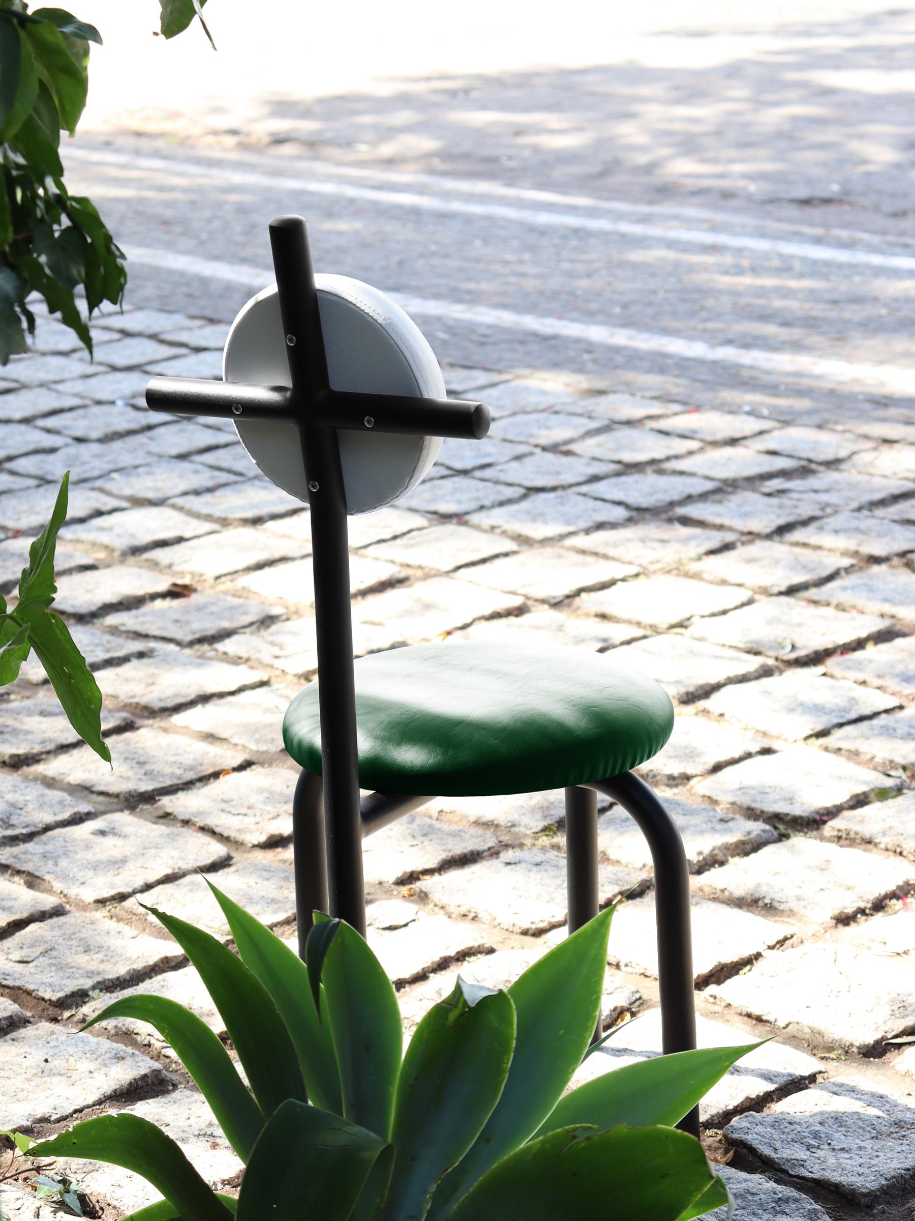 PK16 Impermeable Chair, Green Seat & Carbon Steel Structure by Paulo Kobylka For Sale 9