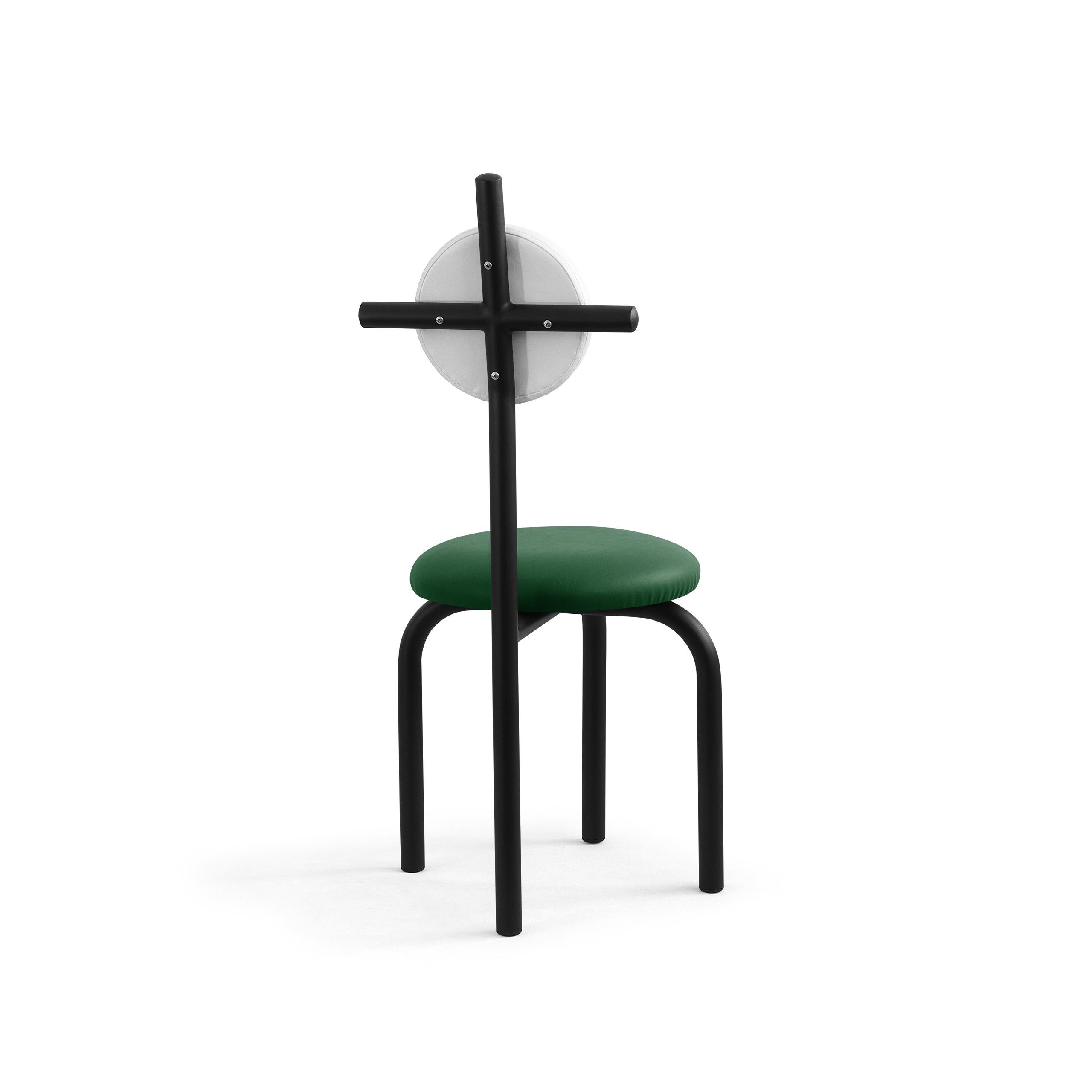 PK16 Impermeable Chair, Green Seat & Carbon Steel Structure by Paulo Kobylka In New Condition For Sale In Londrina, Paraná