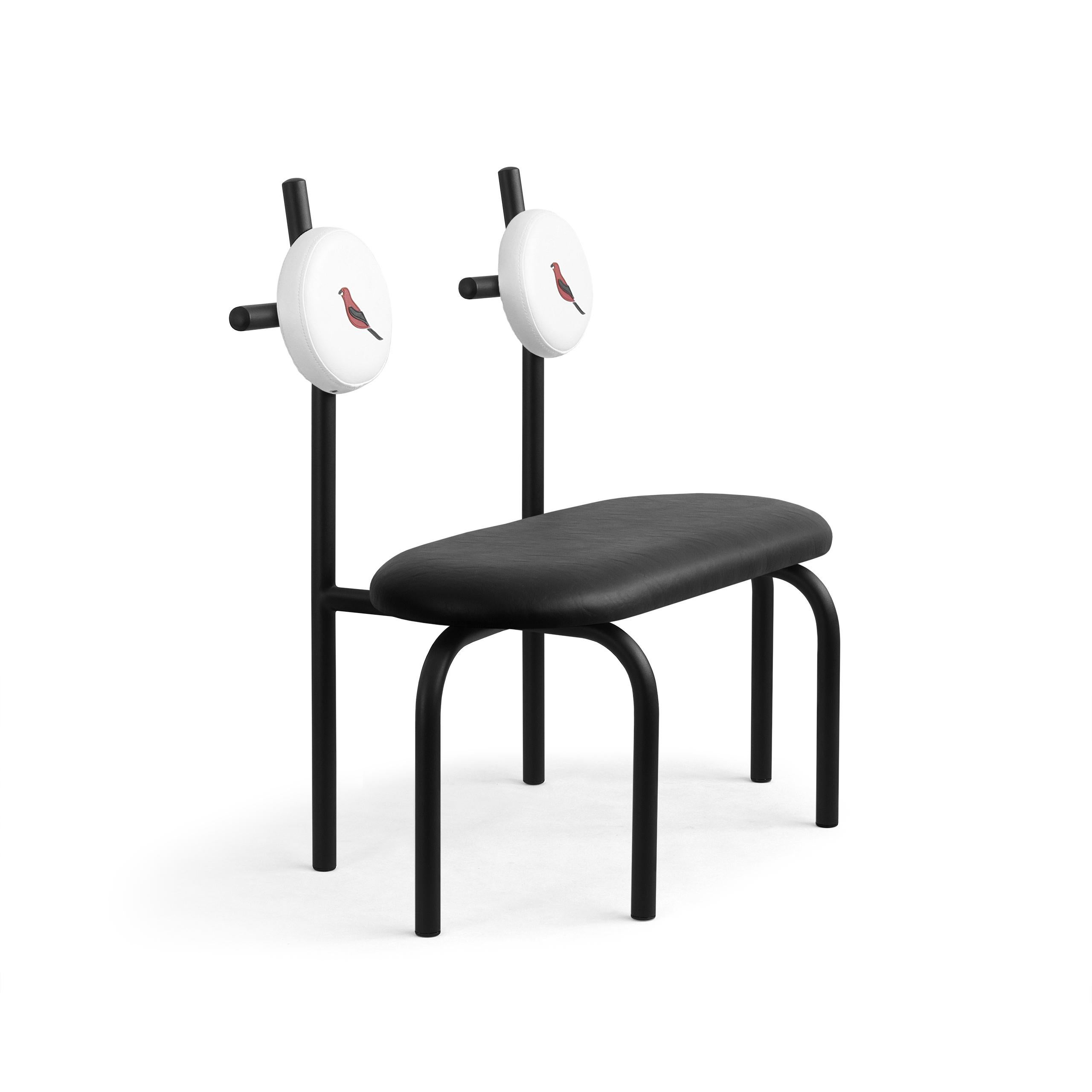PK17 Impermeable Loveseat, schwarzer Sitz und schwarze Metallstruktur von Paulo Kobylka (Postmoderne) im Angebot