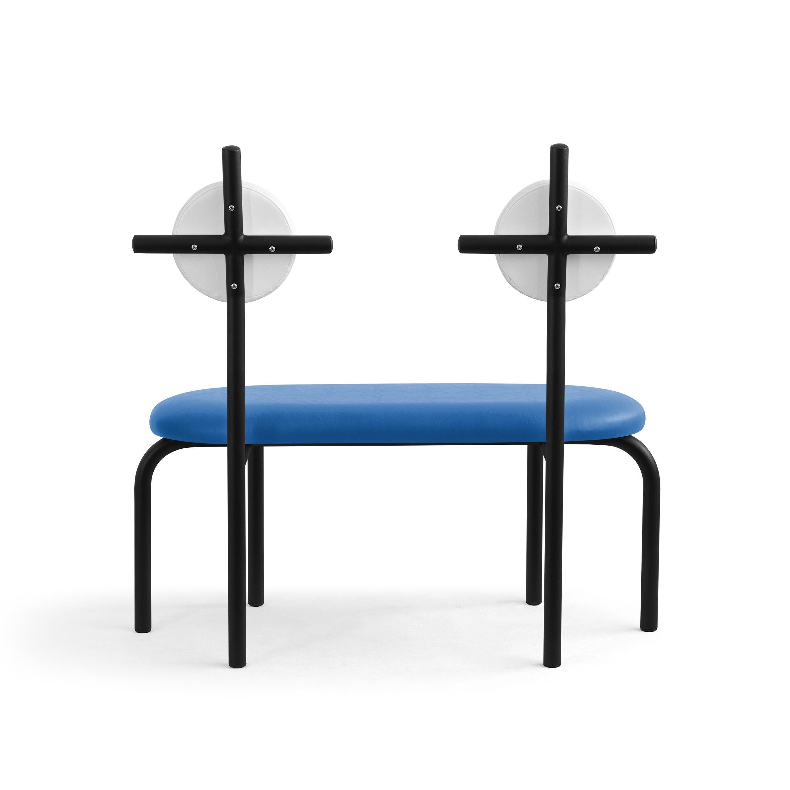 PK17 Impermeable Loveseat, Blue Seat & Black Metal Structure by Paulo Kobylka In New Condition For Sale In Londrina, Paraná