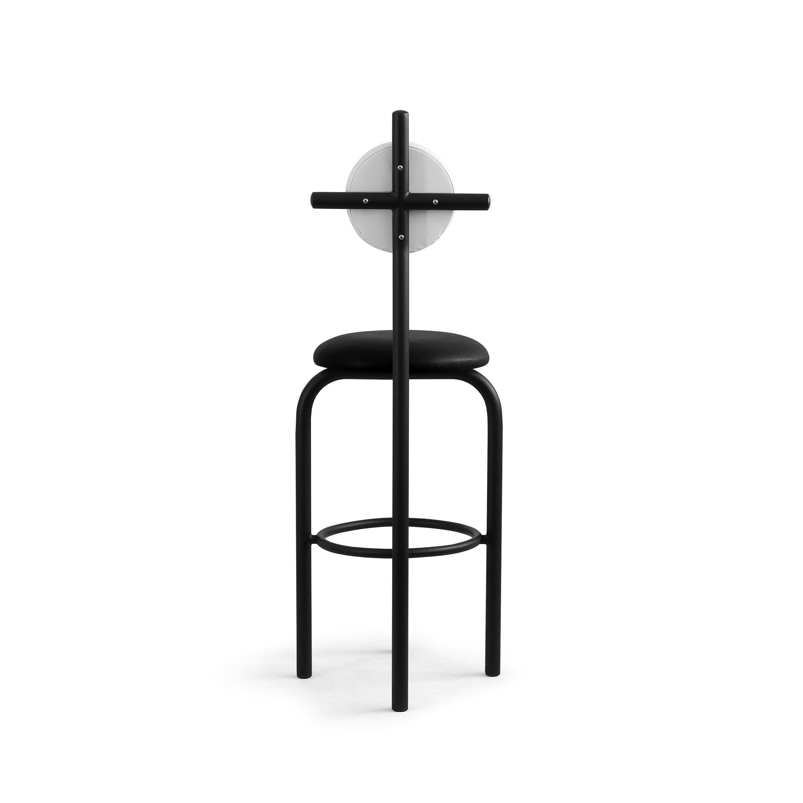 Brazilian PK19 Impermeable Bar Stool, Black Seat & Black Metal Structure by Paulo Kobylka For Sale