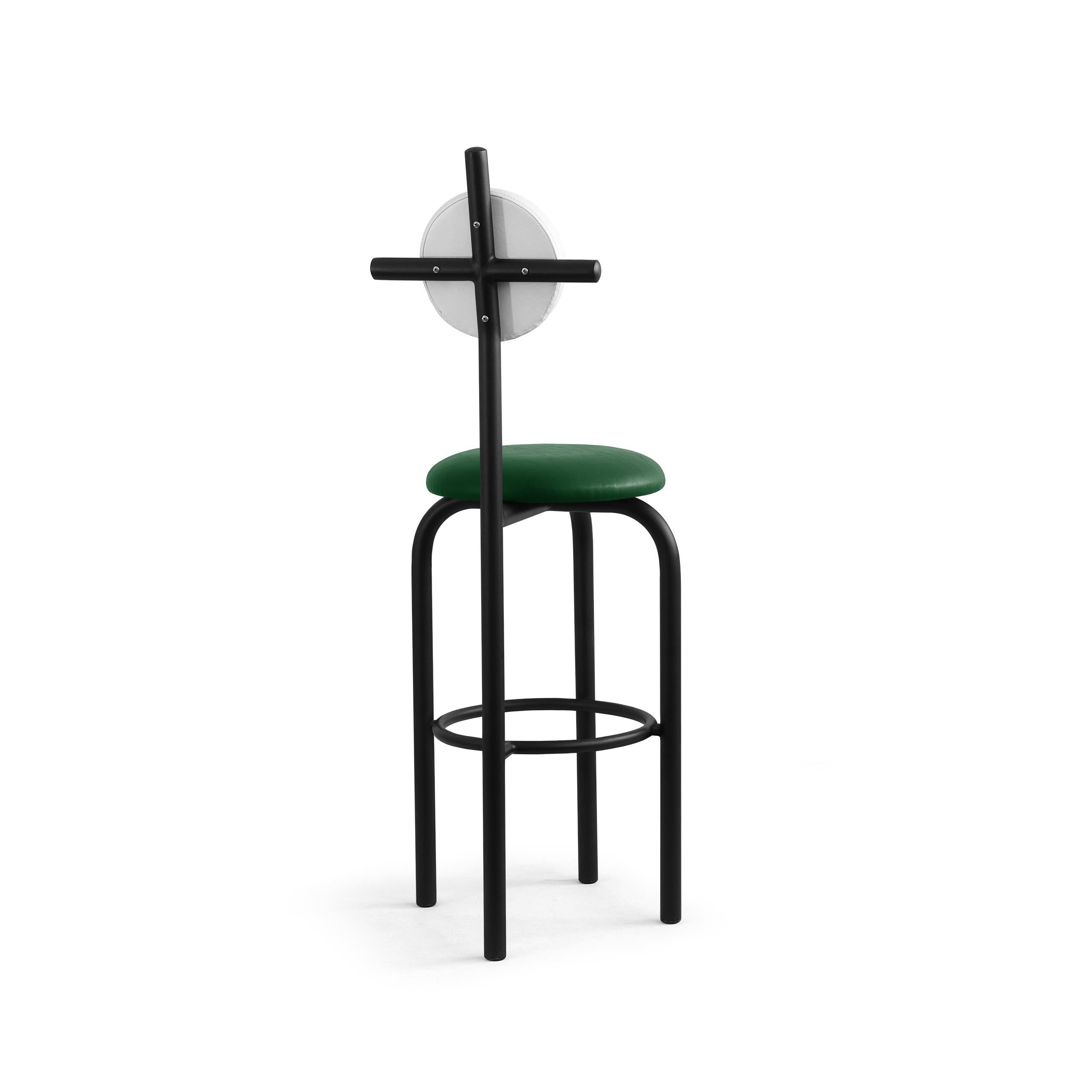 PK19 Impermeable Bar Stool, Green Seat & Black Metal Structure by Paulo Kobylka In New Condition For Sale In Londrina, Paraná