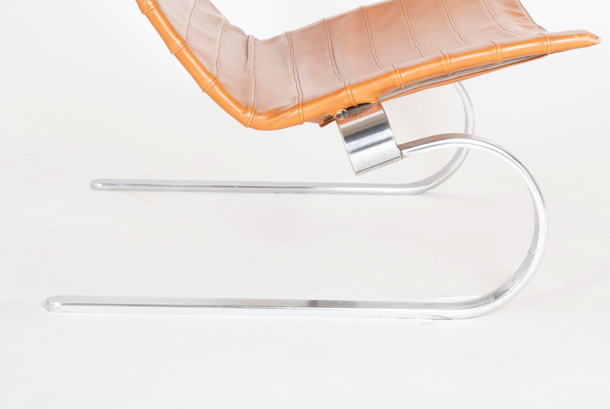 Chrome PK20 Easy Chair by Poul Kjaerholm Produced by E. Kold Christensen For Sale