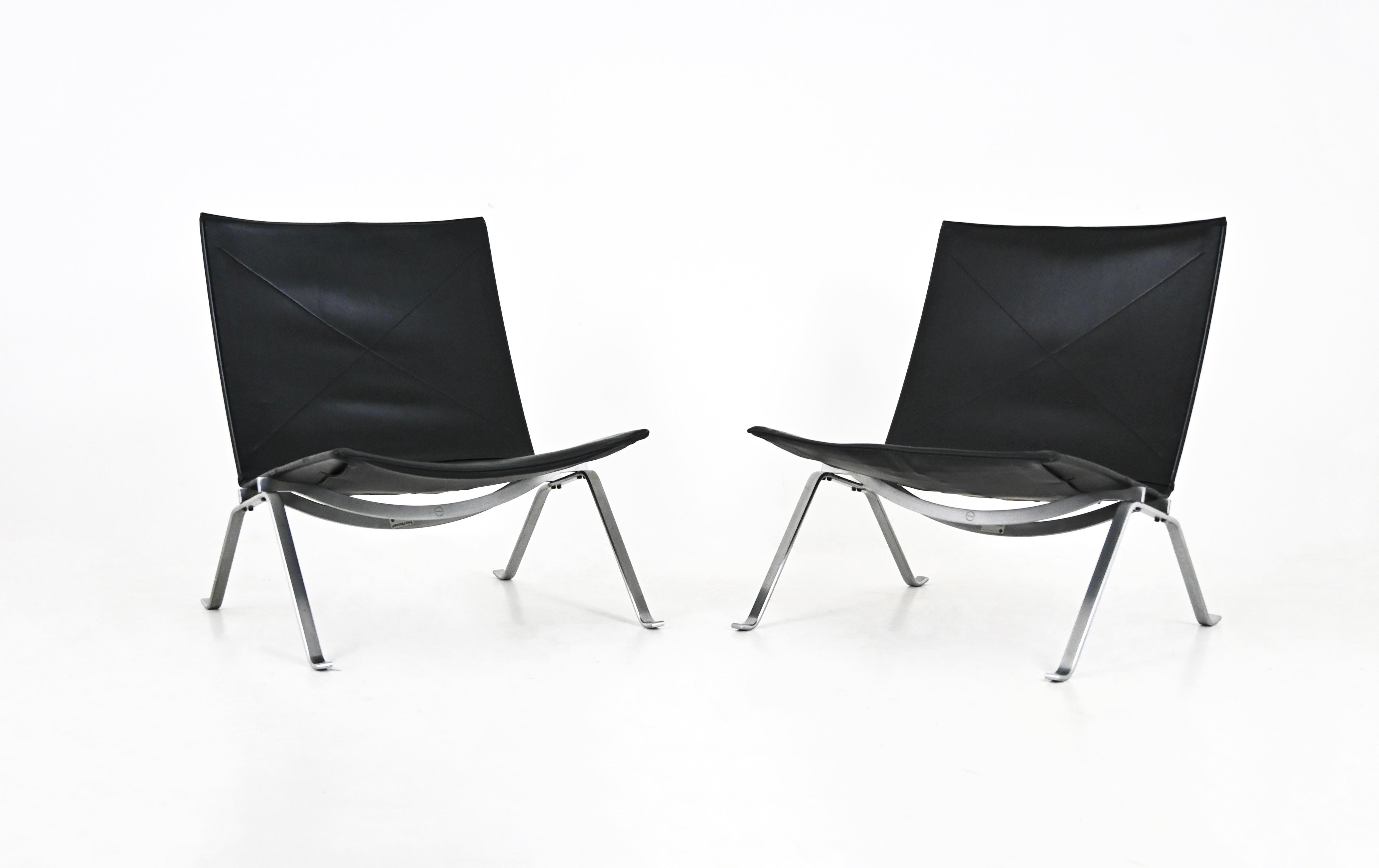 PK22 lounge chairs by Poul Kjærholm for Fritz Hansen, 1990s, set of 2 For Sale 1