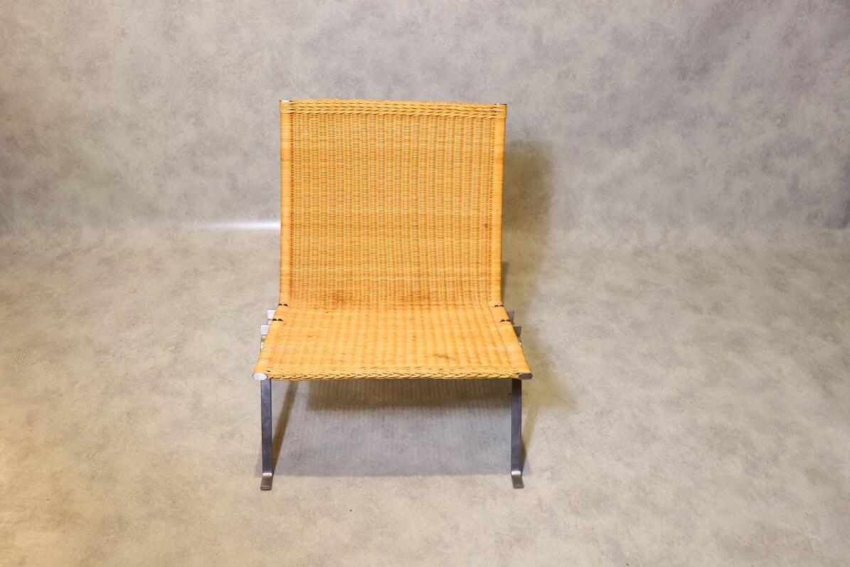 20th Century PK22 Rattan Minimalist Lounge Chair by Poul Kjærholm, Fritz Hansen In Good Condition In Bunnik, NL