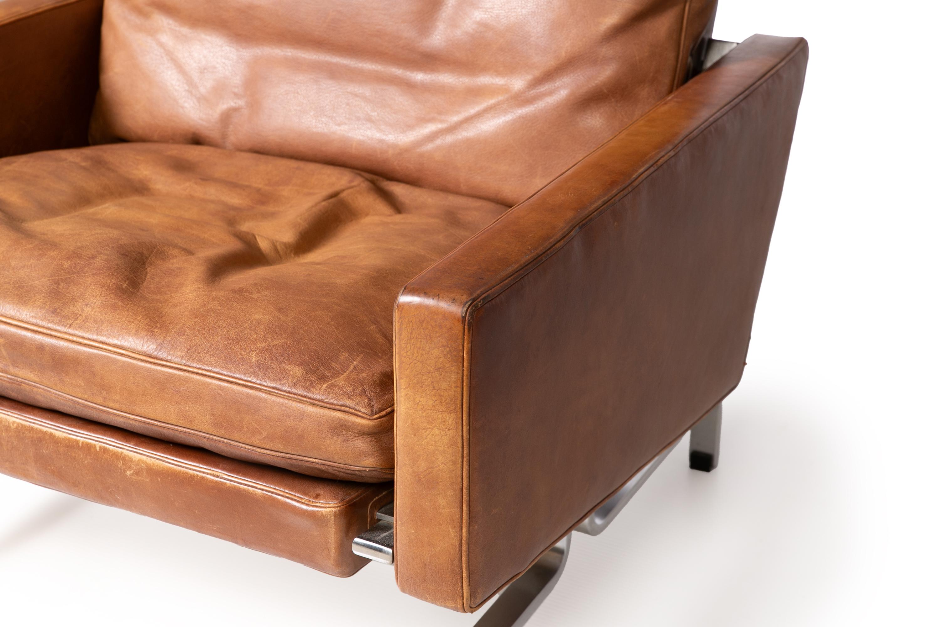 PK31 Lounge Stuhl entworfen von Poul Kjaerholm Mitte des Jahrhunderts Dänisch (Stahl) im Angebot