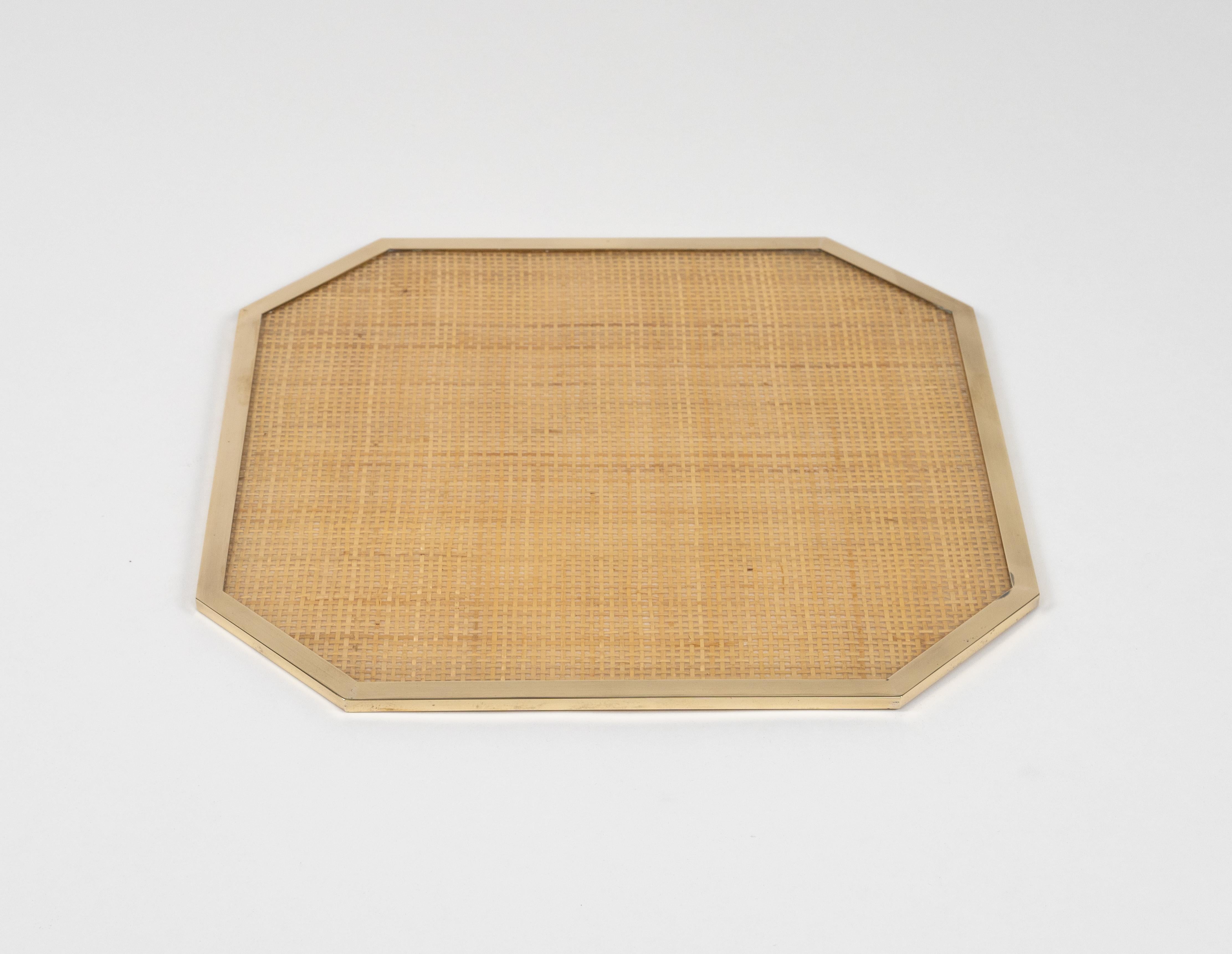 Italian Placemat Serving Tray Lucite, Brass & Wicker Christian Dior Style, Italy 1970s For Sale