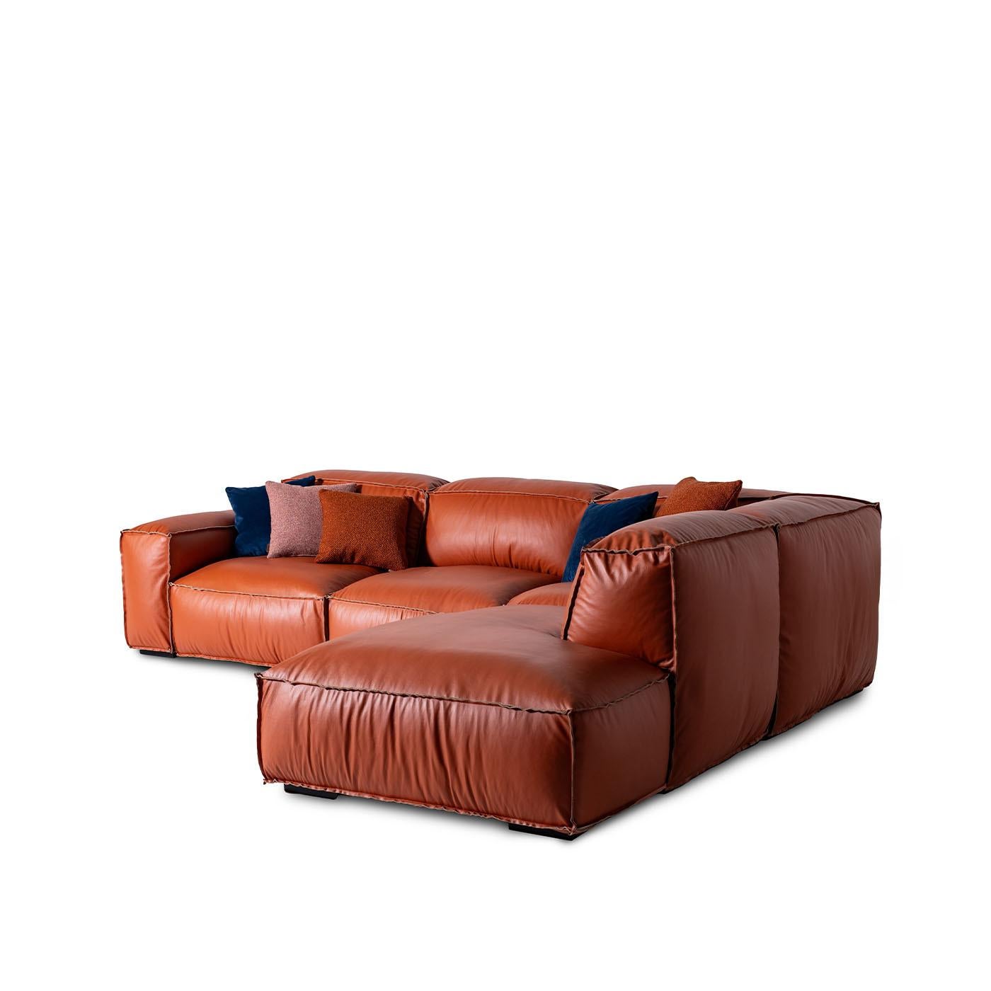 Cuir Canapé d'angle en cuir orange Placido de Mantellassi 1926 en vente