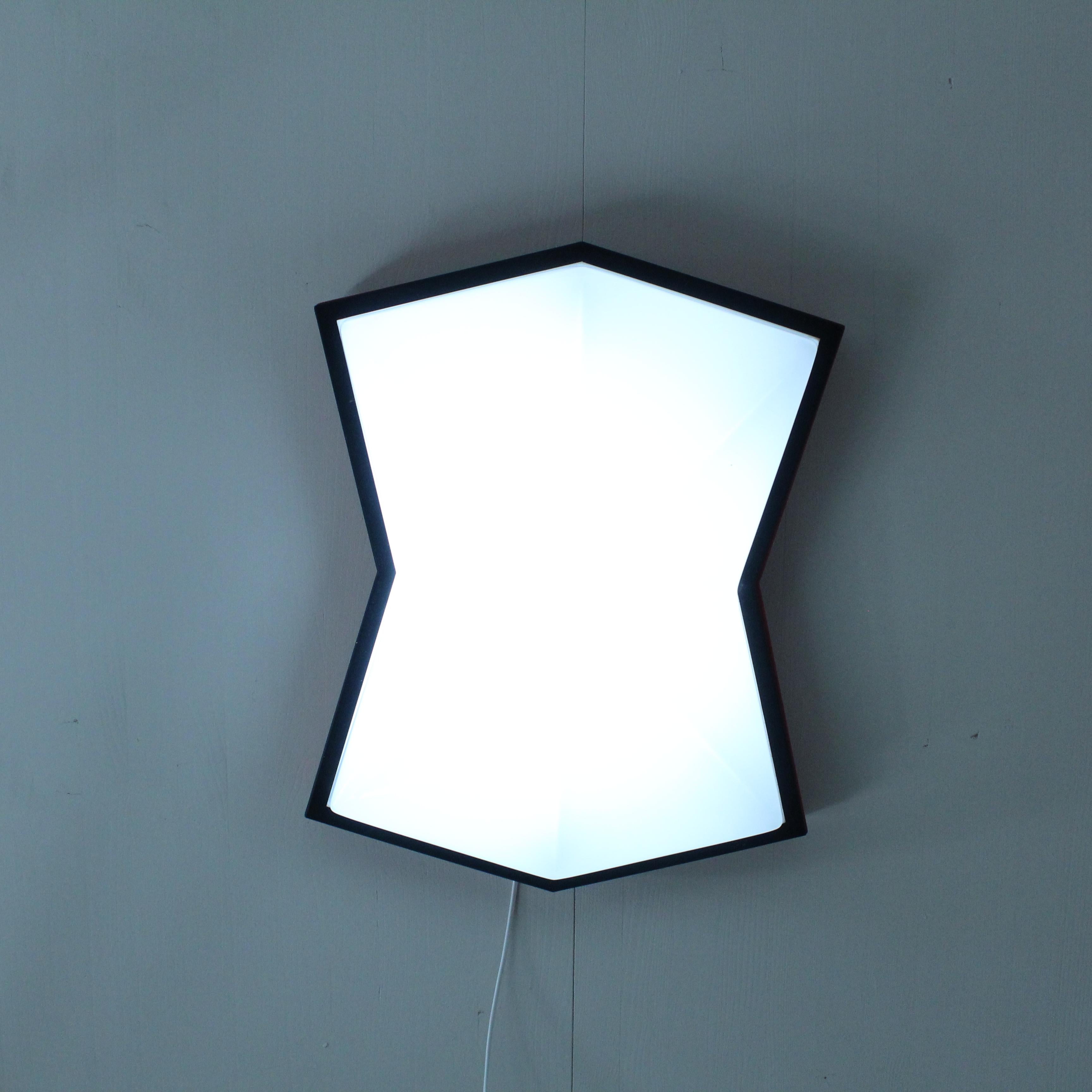 Red ceiling lamp in Space Age style, circa 1980 For Sale 3