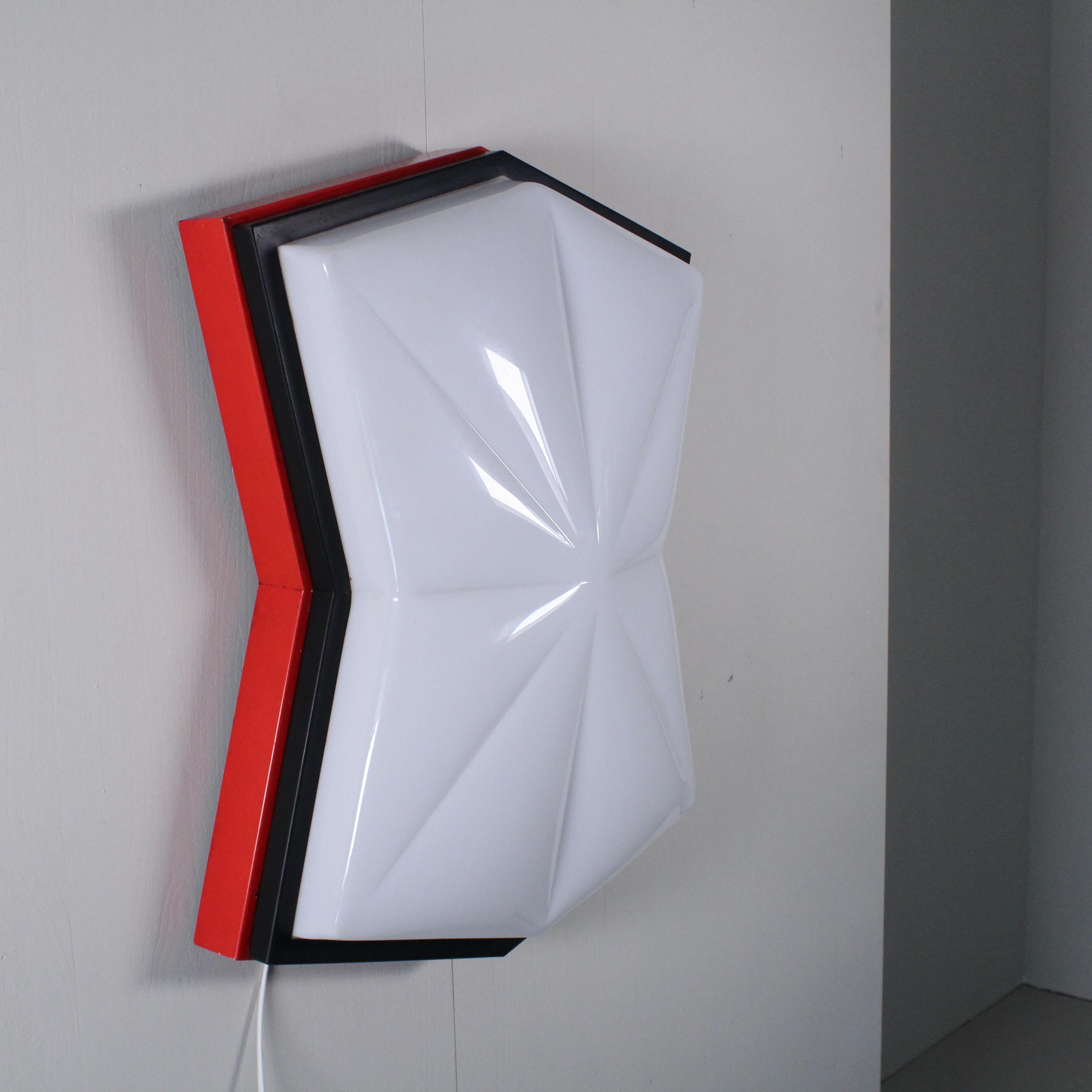 Plafoniera rossa in stile Space Age, 1980 en venta 10