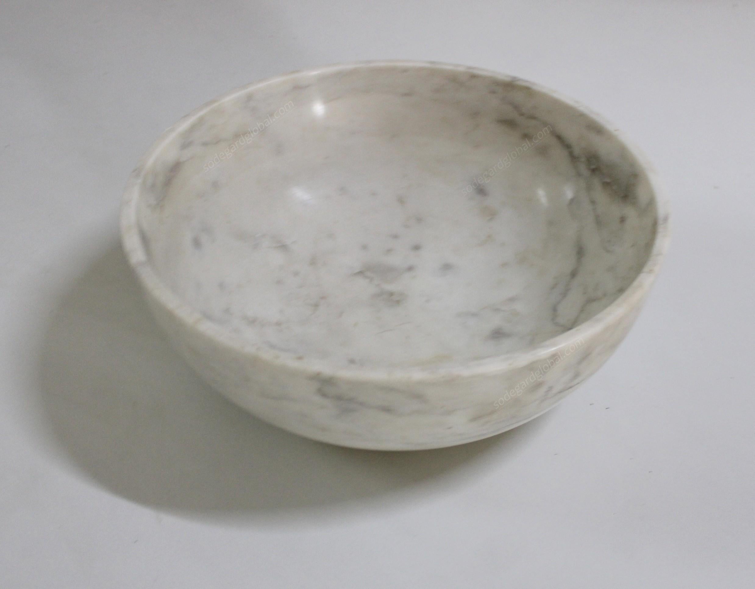 Plain Bowl in White Marble Handcrafted in India by Stephanie Odegard For Sale 5