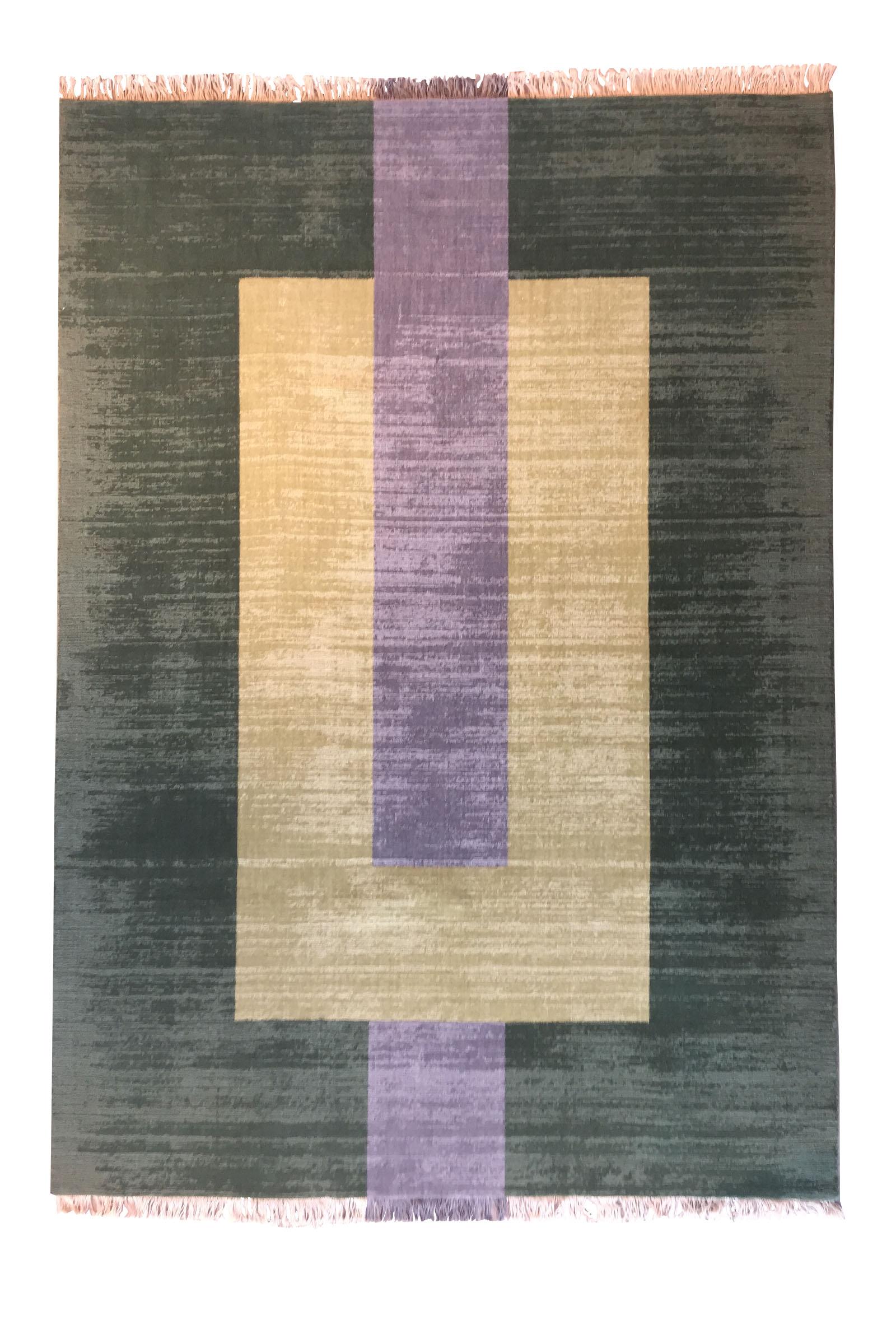  Rug Plain Green - Geometric Green Beige Grey Flat Weave Wool  handwoven carpet For Sale