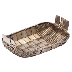 Plain silver basket