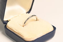 Platinum Wedding Band. Plain Polished Finish Band Comfort Fit 1.81mm