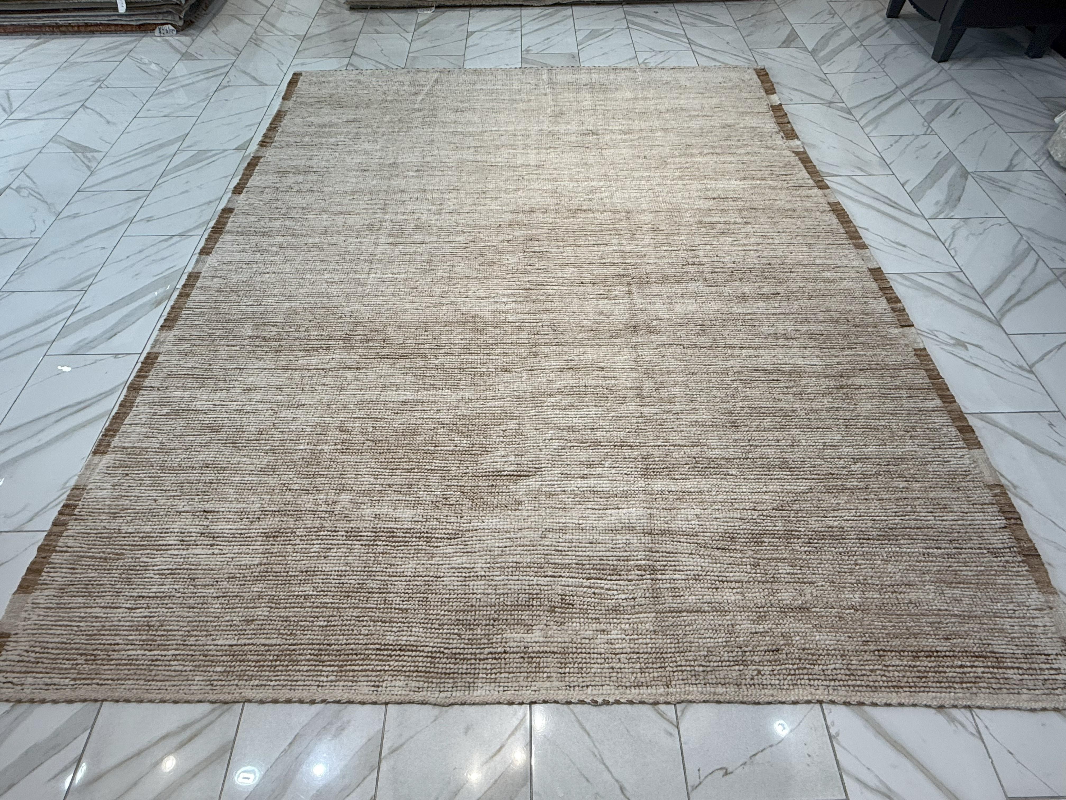 Pakistani Plain with Border Moroccan G Design Area Rug For Sale