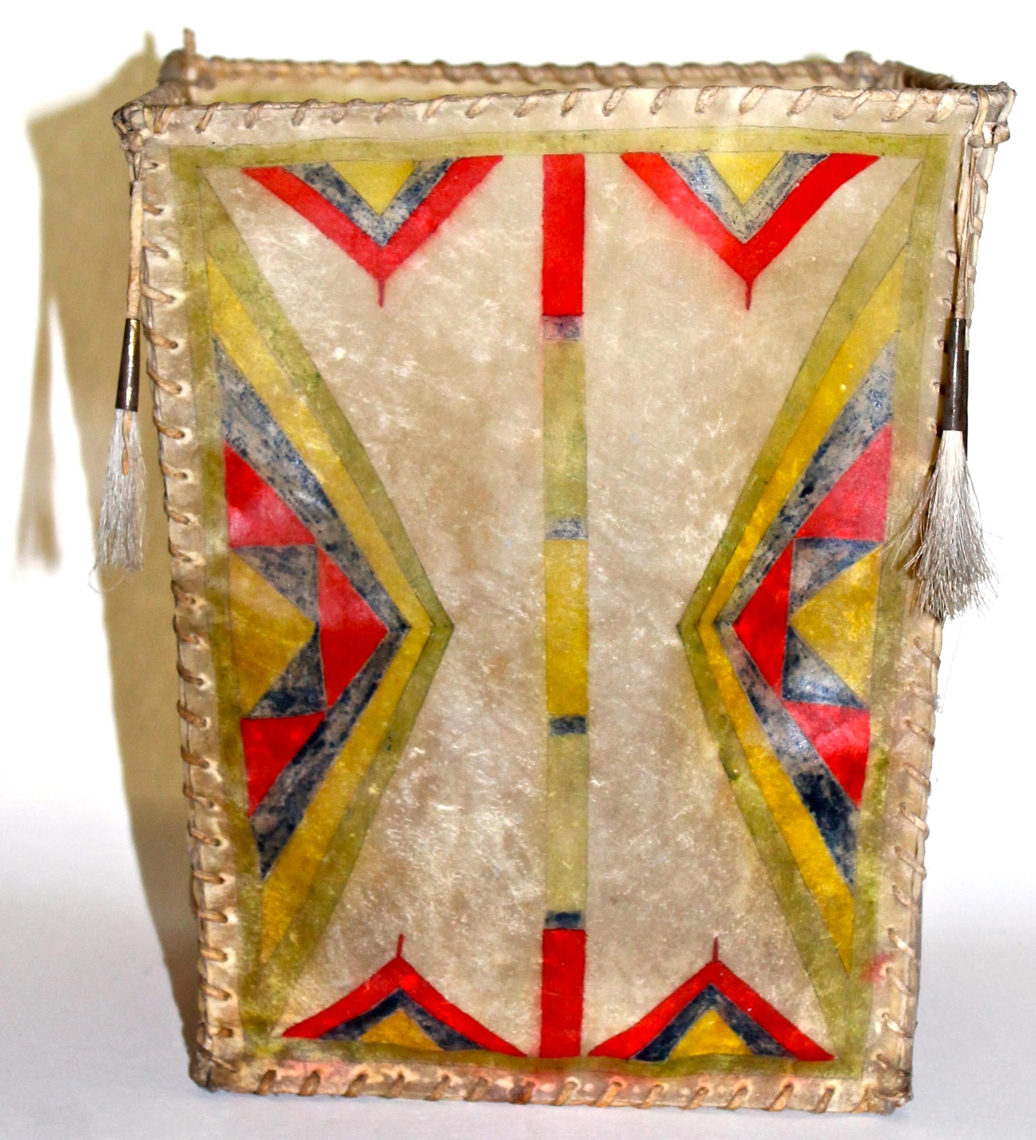 Plains Indian Sioux Painted Parfleche Basket In Good Condition In Sharon, CT