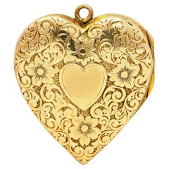 Vintage Plainville Stock Co. Art Deco 10 Karat Gold Floral Heart Locket Pendant