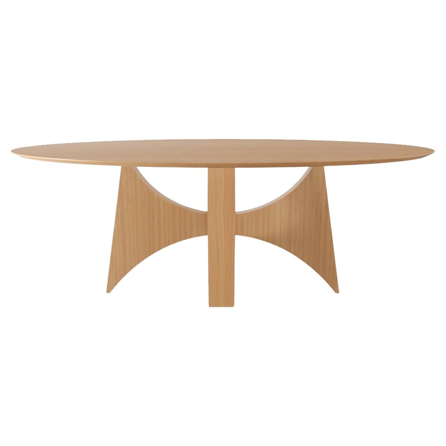 "Planalto" oval dining table in natural oak wood For Sale
