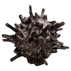 Scultura Planet 02 di Kris Lamba Studio