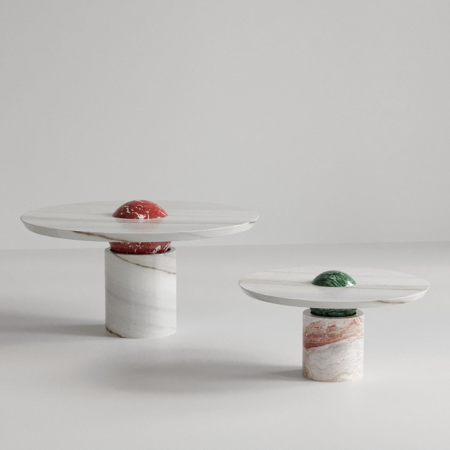 Russe Table Planet de Madina Tsarikaeva en vente